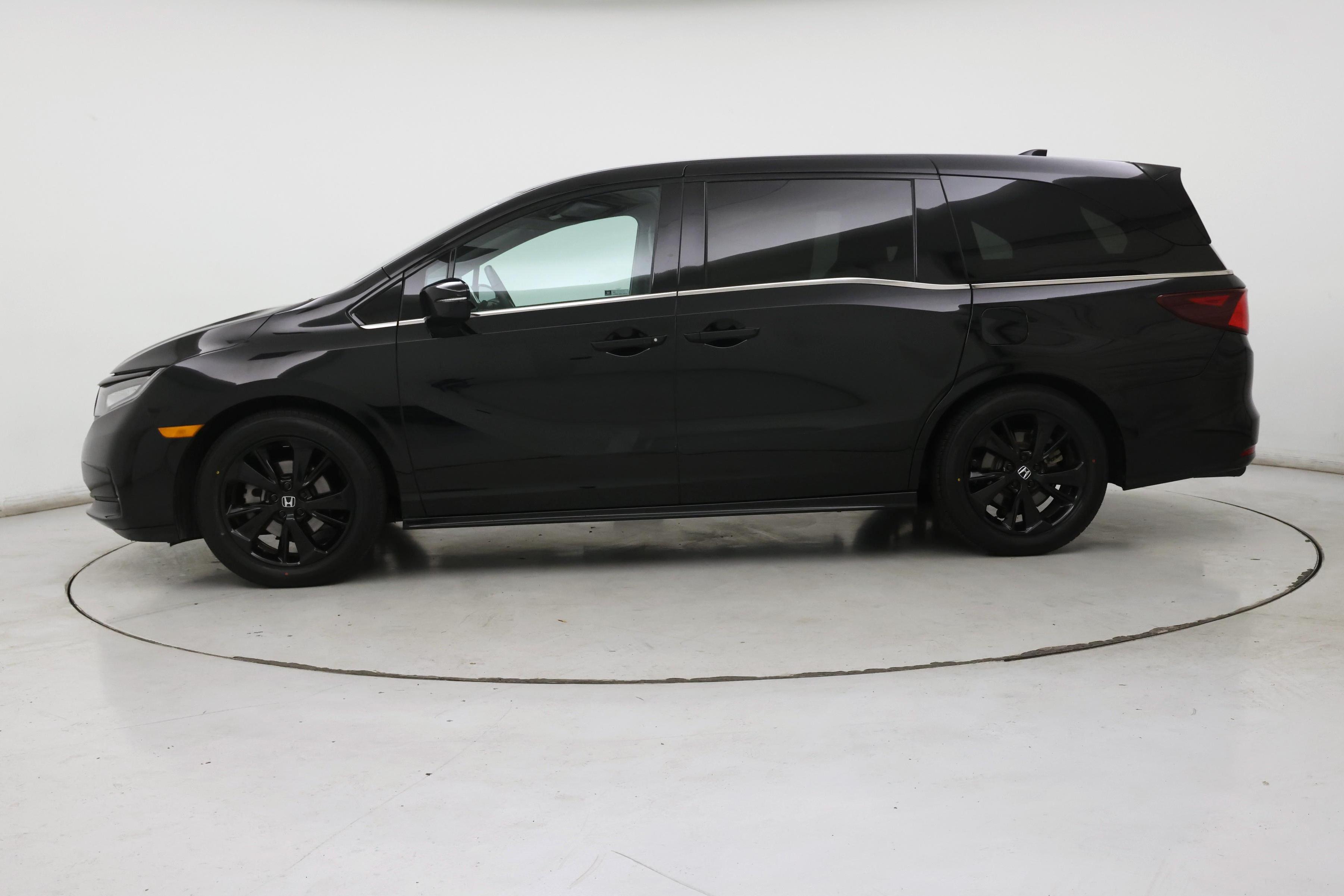 Thumbnail: 2023 Honda Odyssey - 3