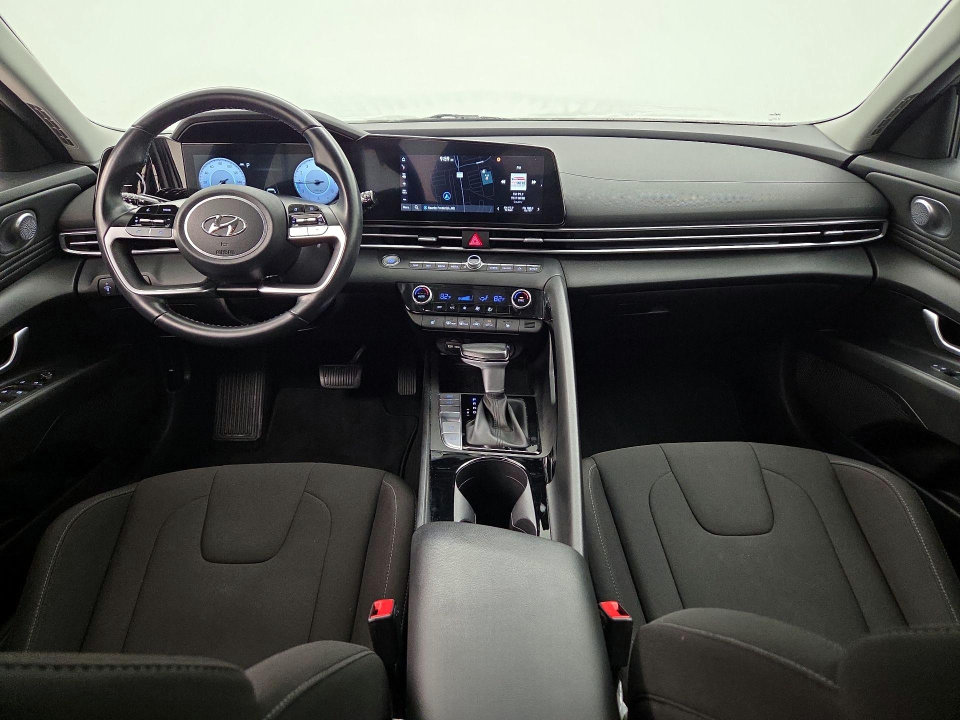 Thumbnail: 2023 Hyundai Elantra - 9