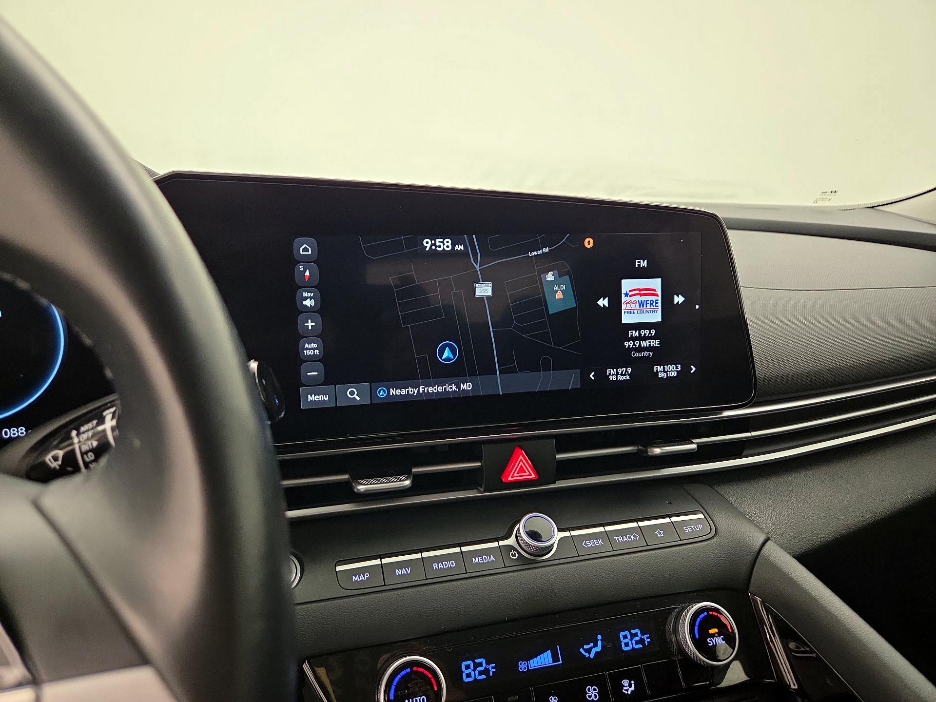 Thumbnail: 2023 Hyundai Elantra - 14