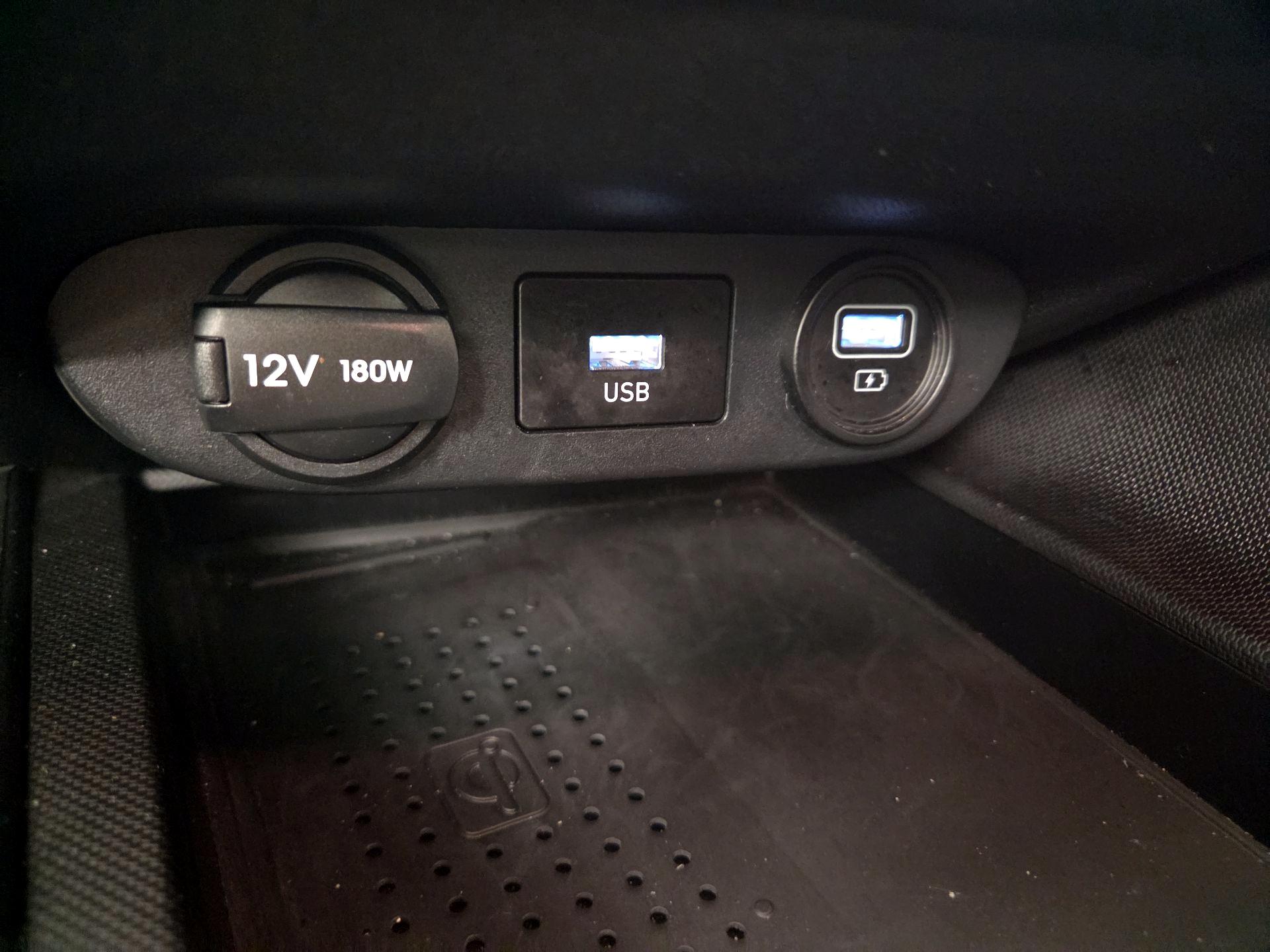 Thumbnail: 2023 Hyundai Elantra - 19