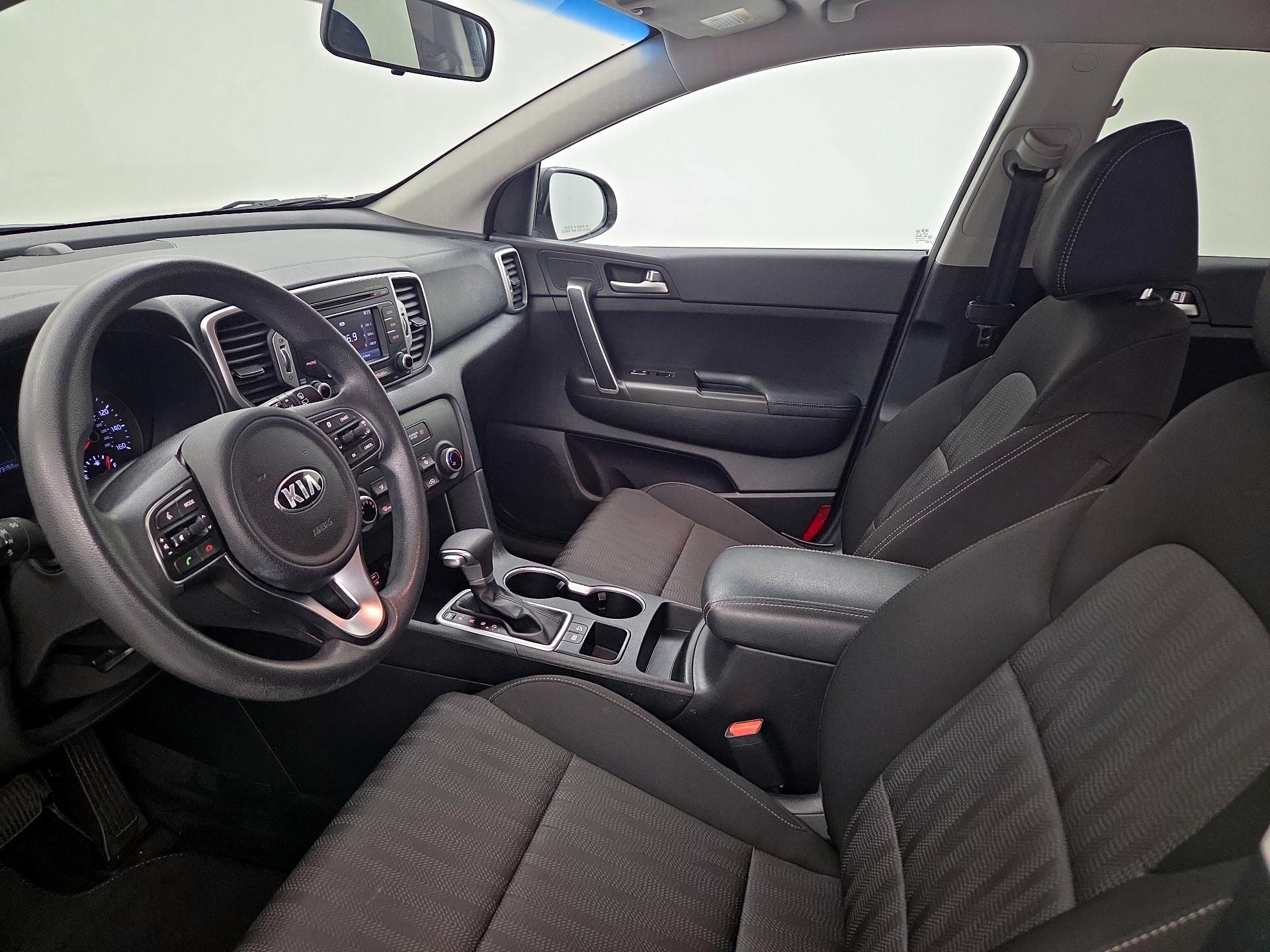 Thumbnail: 2017 Kia Sportage - 11