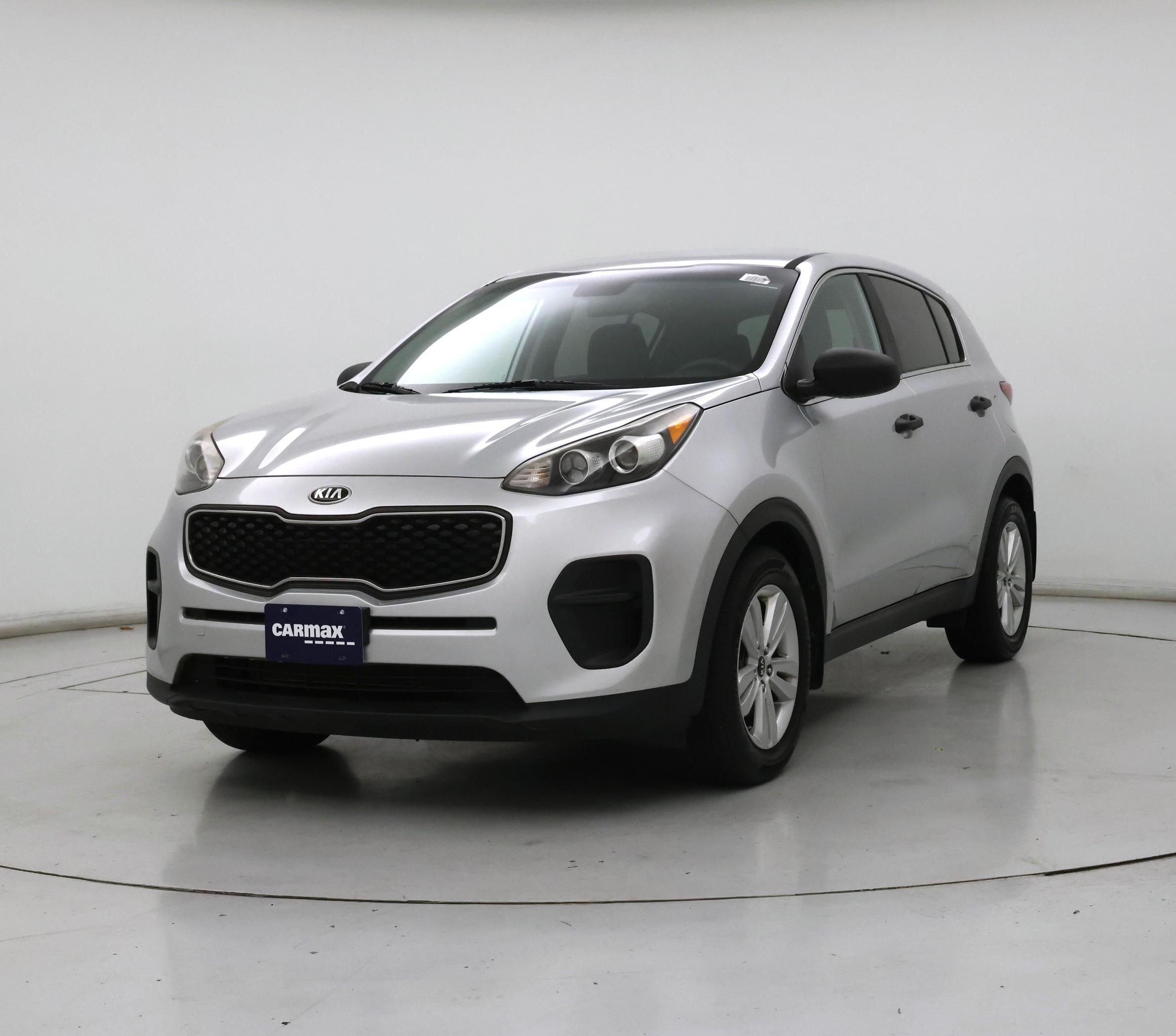 Thumbnail: 2017 Kia Sportage - 4