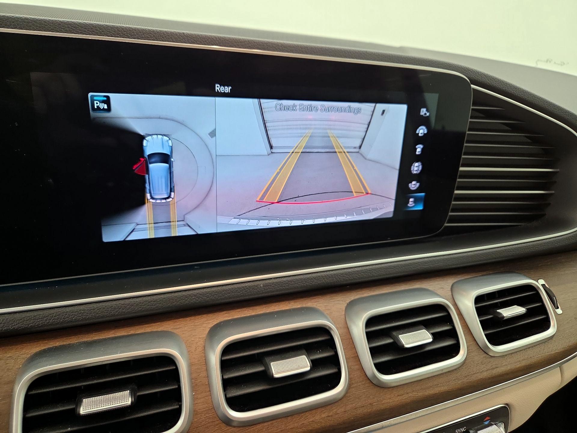 Thumbnail: 2021 Mercedes-Benz GLE - 15