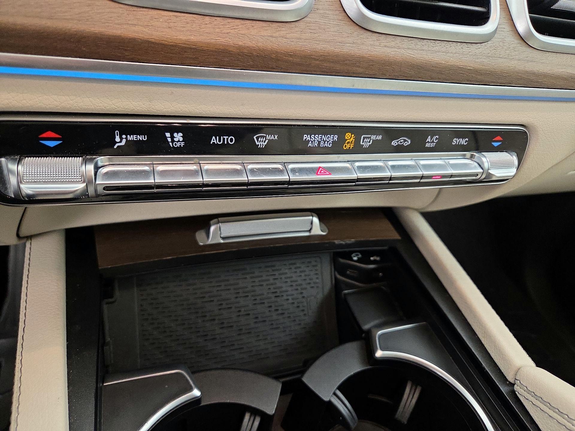 Thumbnail: 2021 Mercedes-Benz GLE - 17