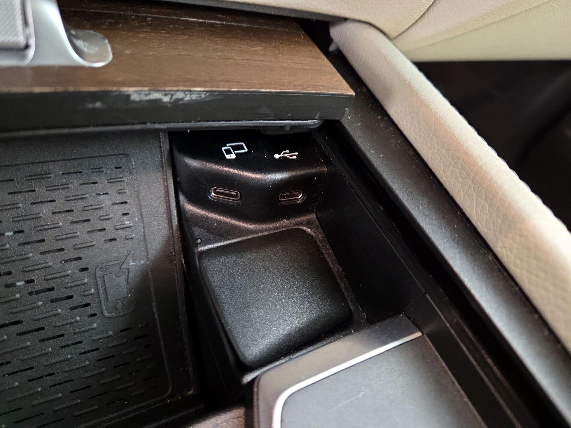 Thumbnail: 2021 Mercedes-Benz GLE - 19