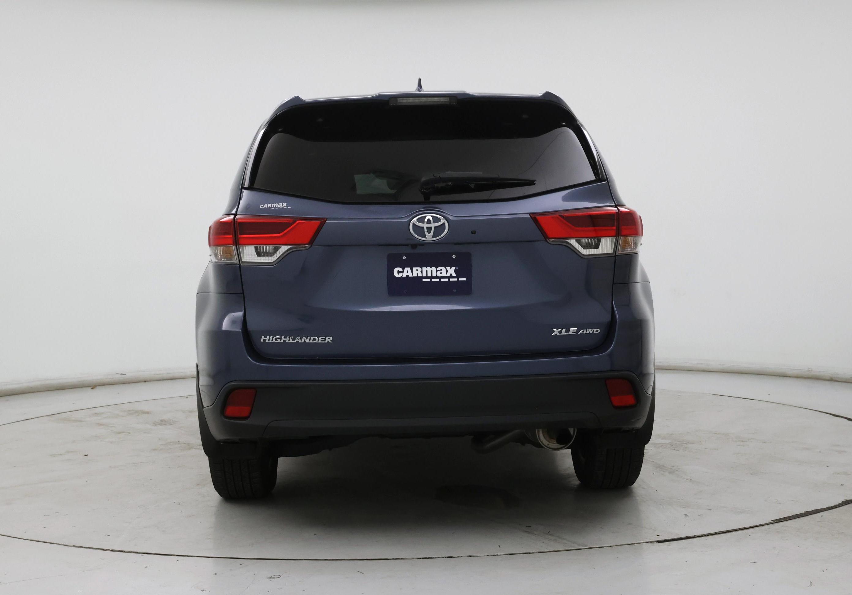 Thumbnail: 2019 Toyota Highlander - 6