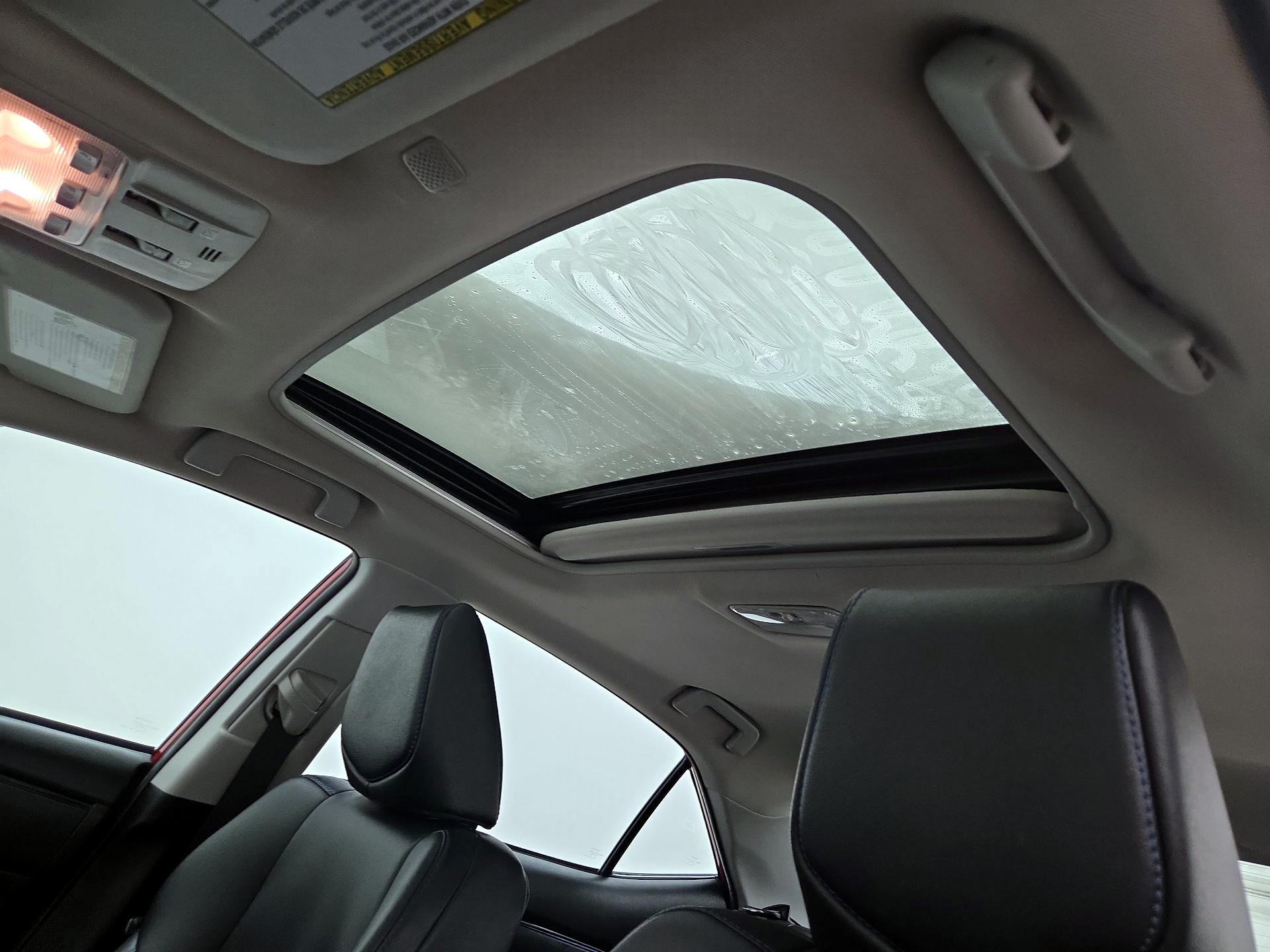 Thumbnail: 2018 Toyota Corolla - 19