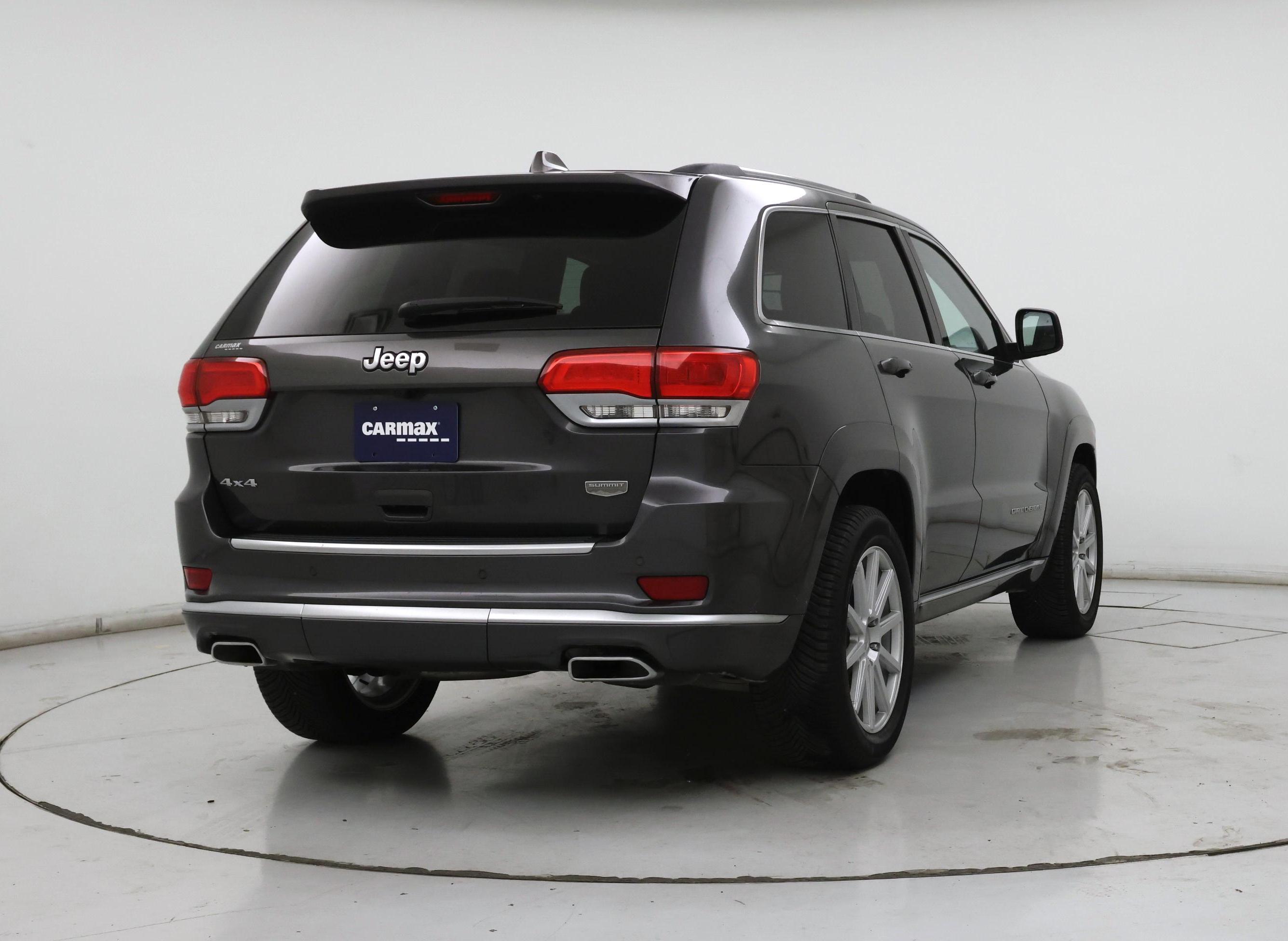 Thumbnail: 2016 Jeep Grand Cherokee - 8