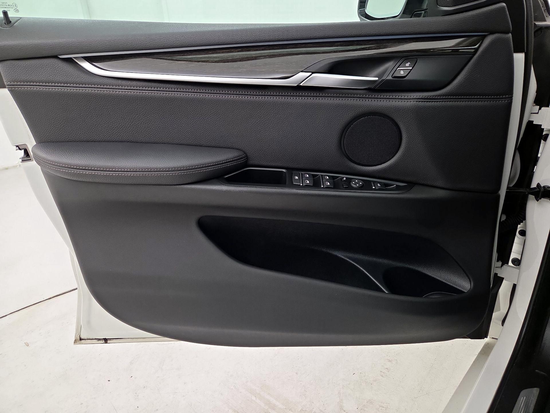 Thumbnail: 2018 BMW X5 - 12