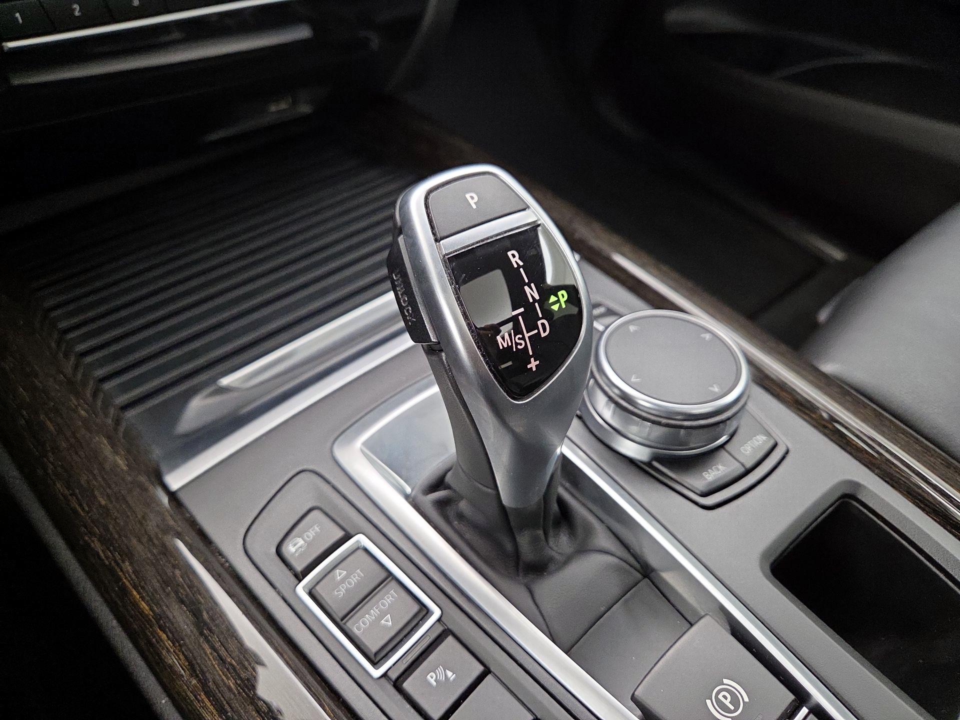 Thumbnail: 2018 BMW X5 - 18