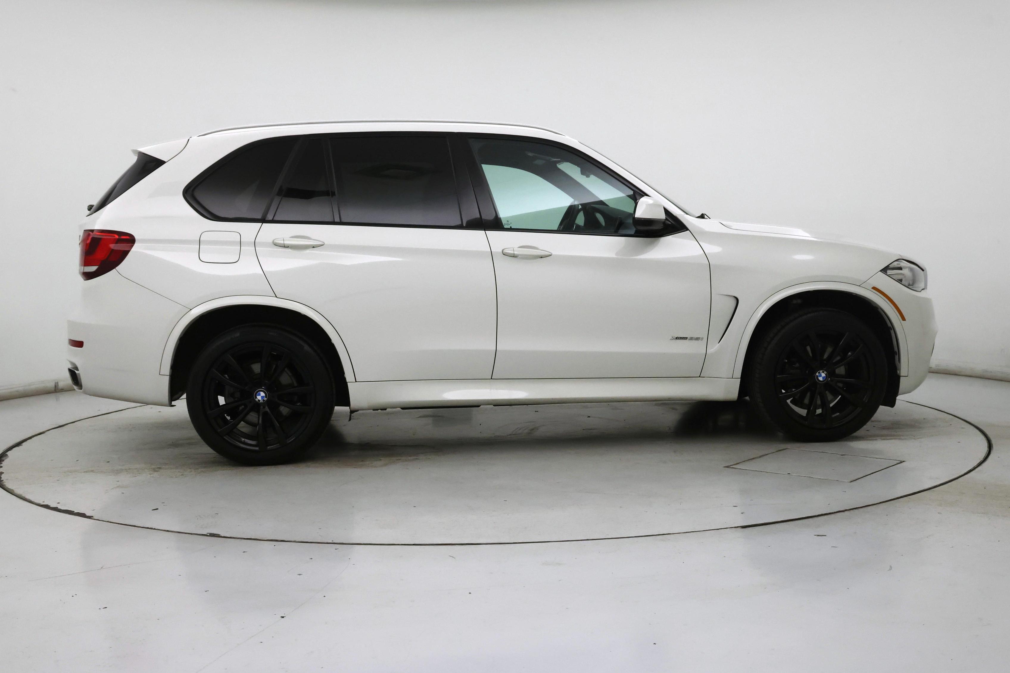 Thumbnail: 2018 BMW X5 - 7