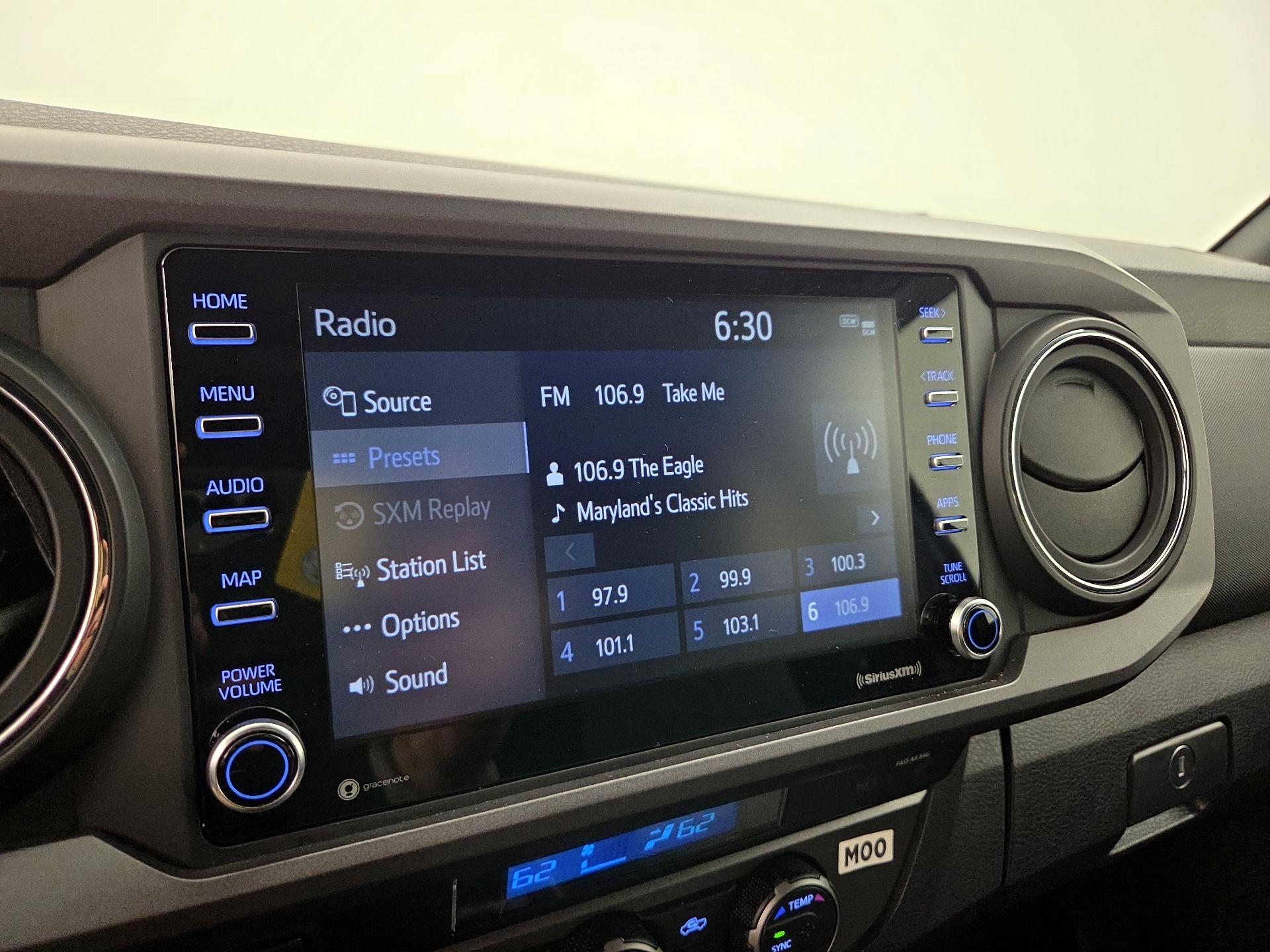 Thumbnail: 2023 Toyota Tacoma - 15