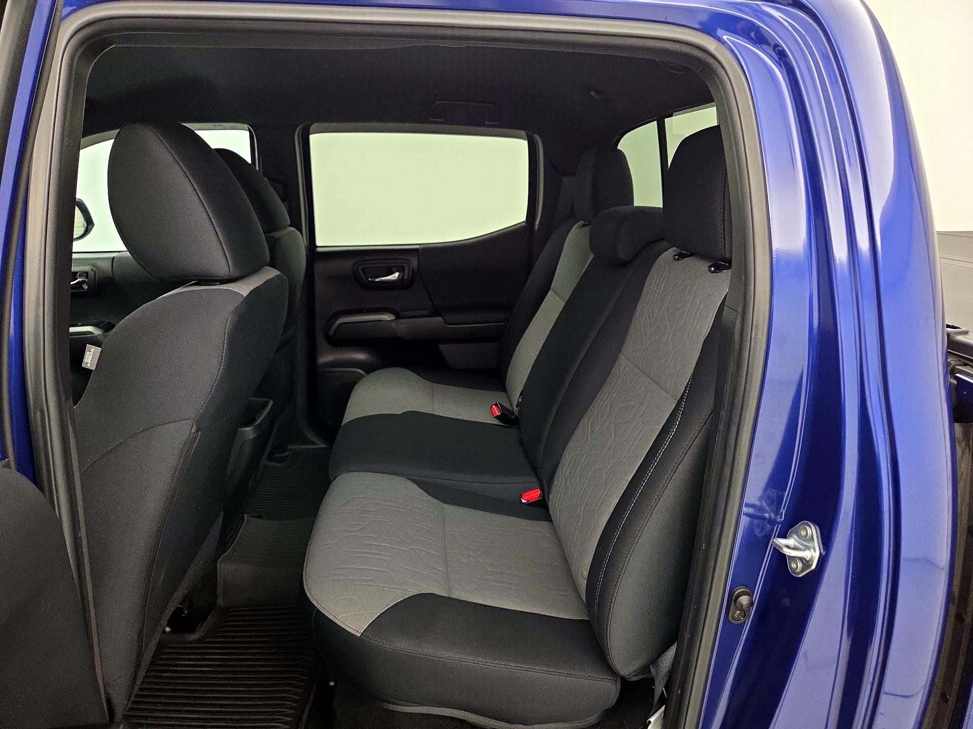 Thumbnail: 2023 Toyota Tacoma - 19