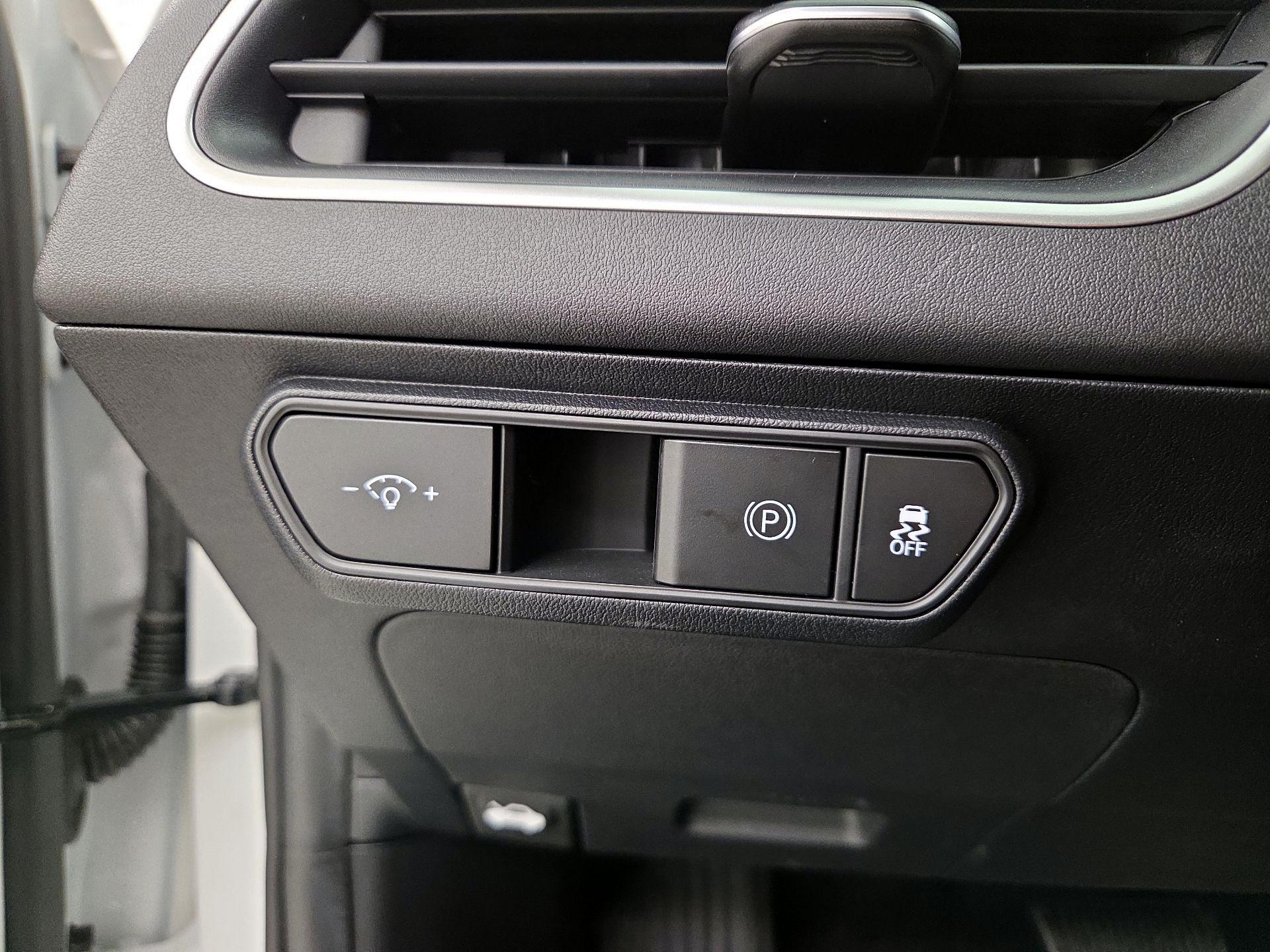 Thumbnail: 2025 Kia K4 - 13