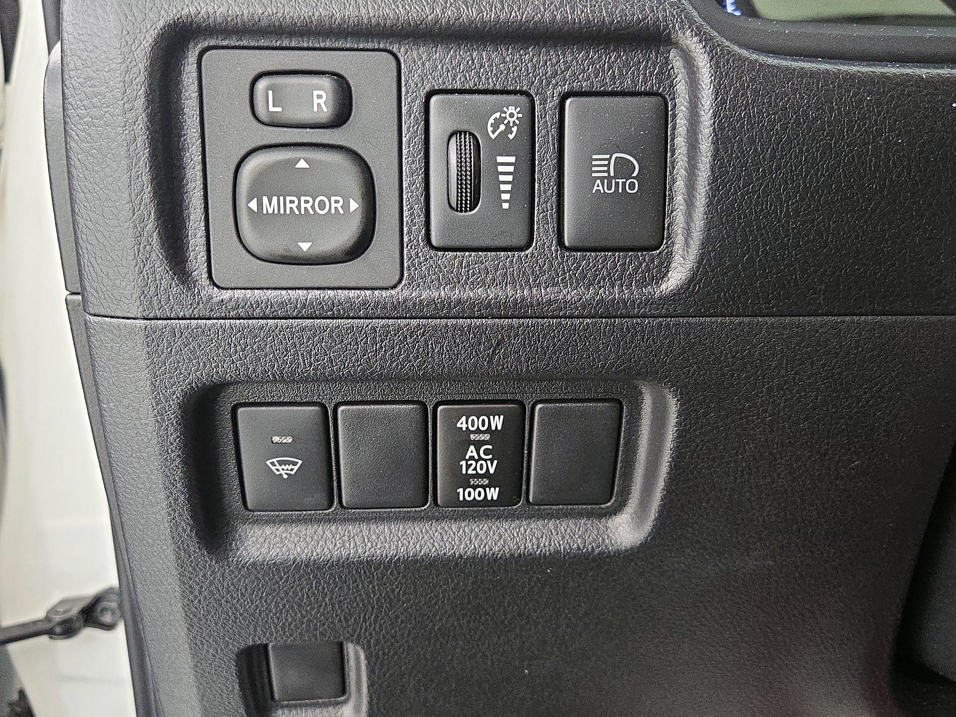 Thumbnail: 2020 Toyota 4Runner - 13