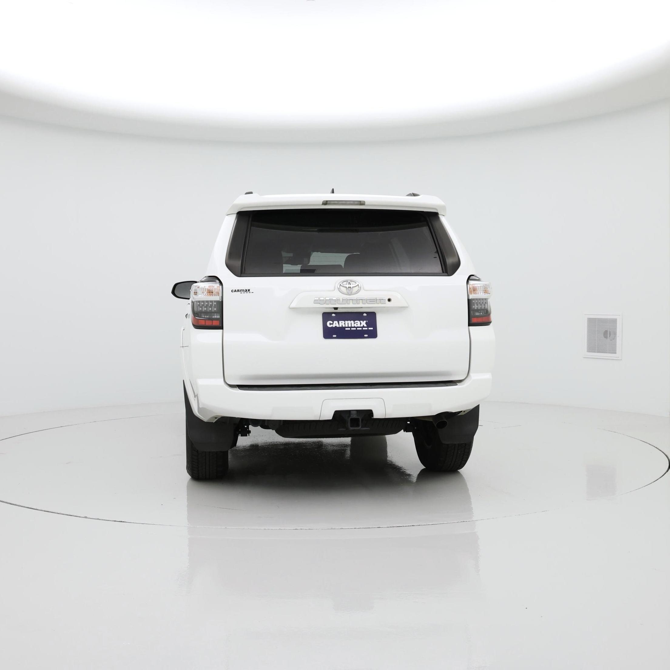 Thumbnail: 2020 Toyota 4Runner - 6