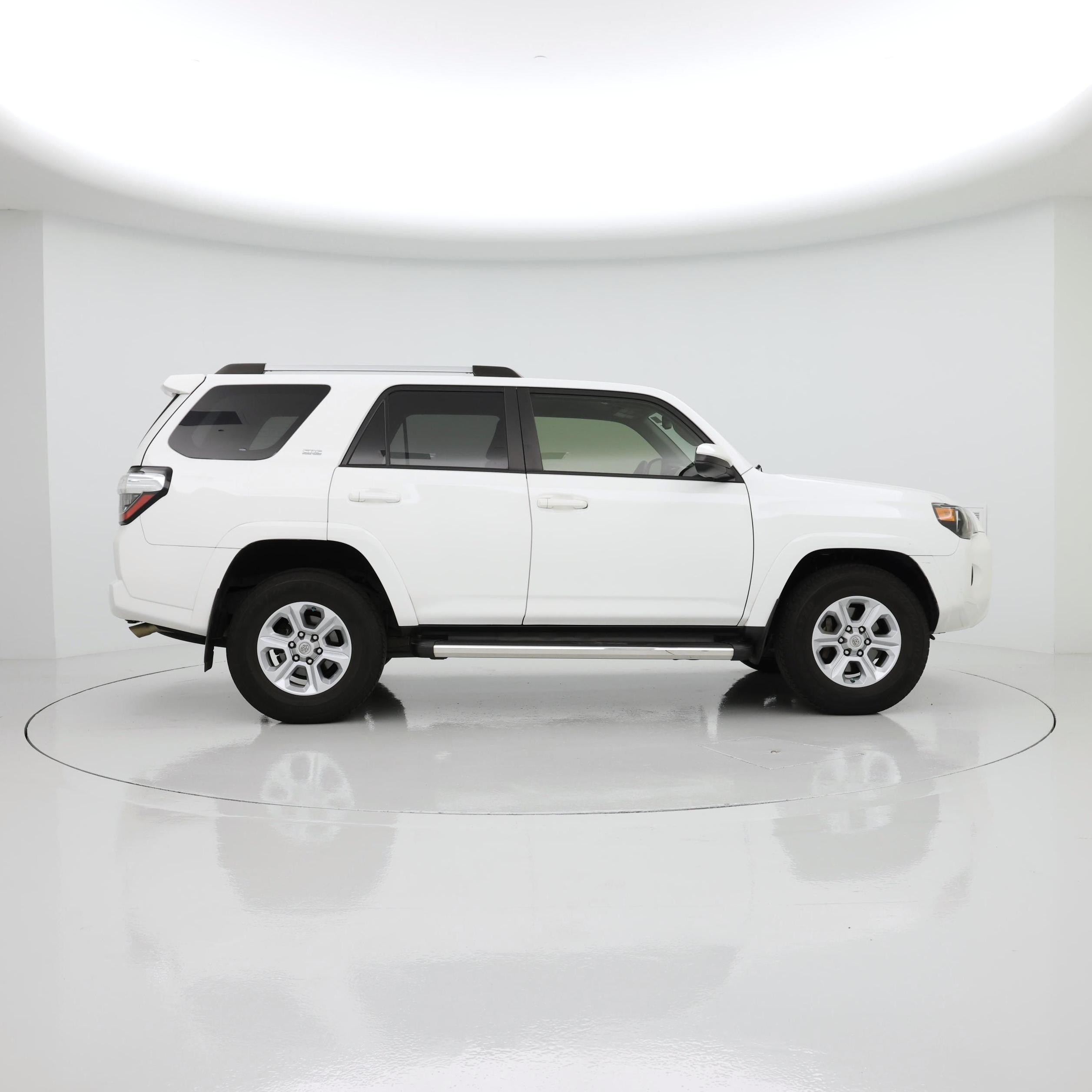 Thumbnail: 2020 Toyota 4Runner - 7