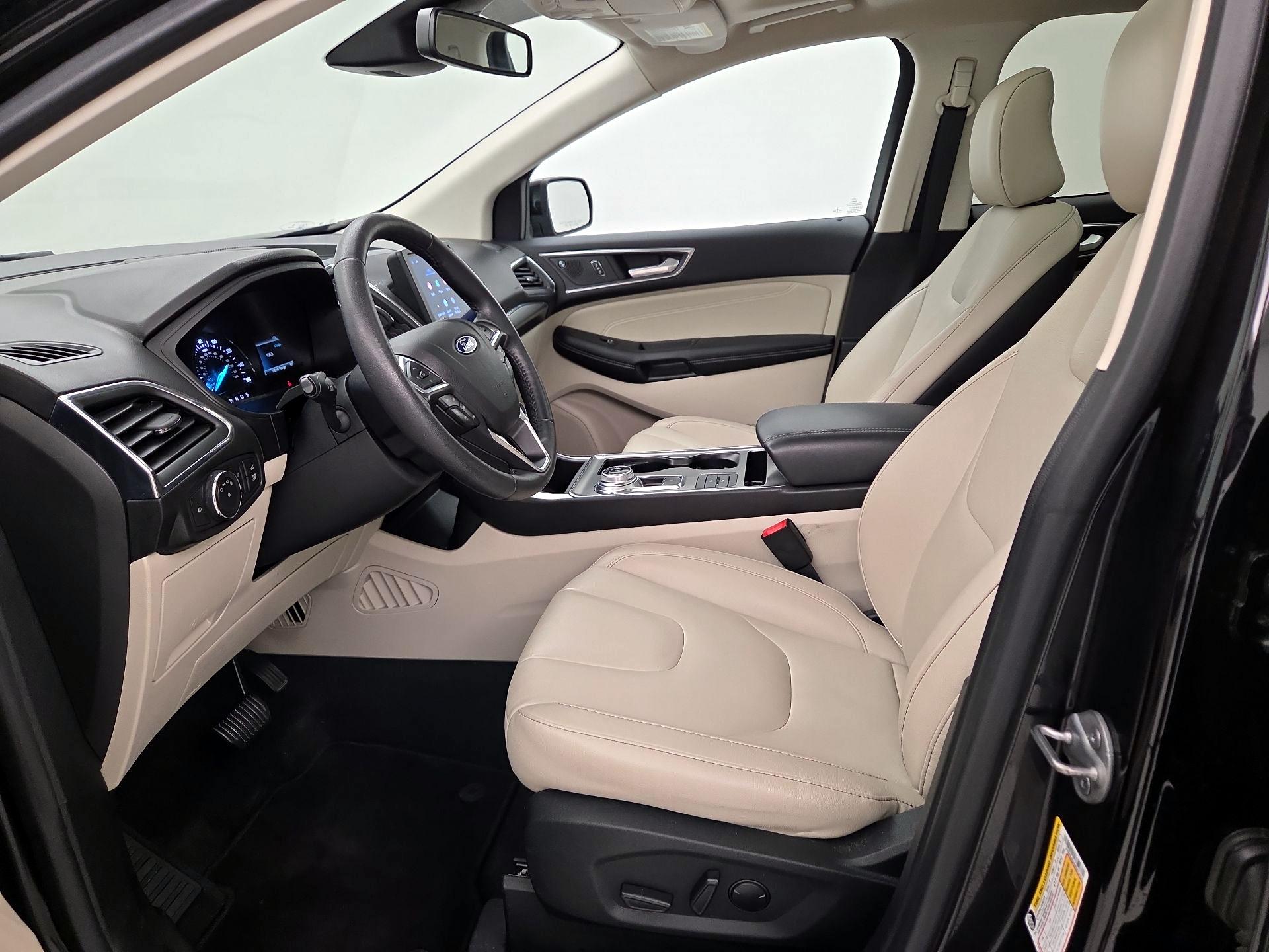 Thumbnail: 2022 Ford Edge - 11