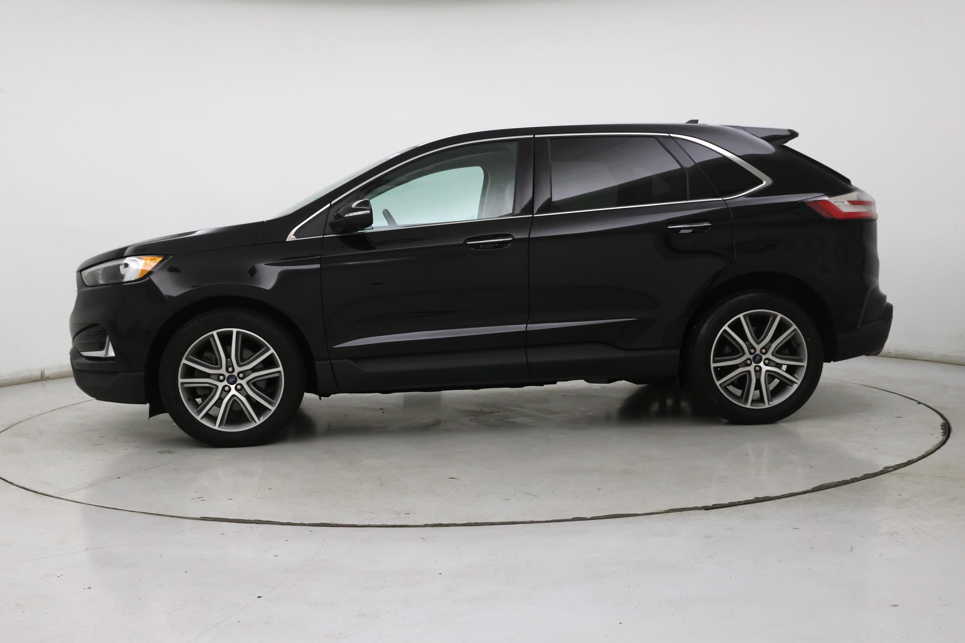 Thumbnail: 2022 Ford Edge - 3