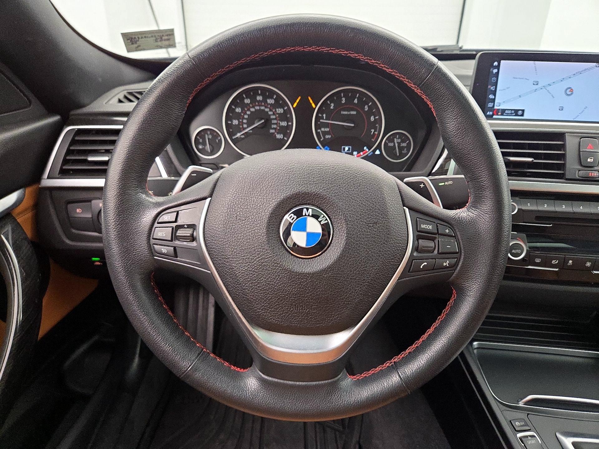 Thumbnail: 2018 BMW 3 Series - 10