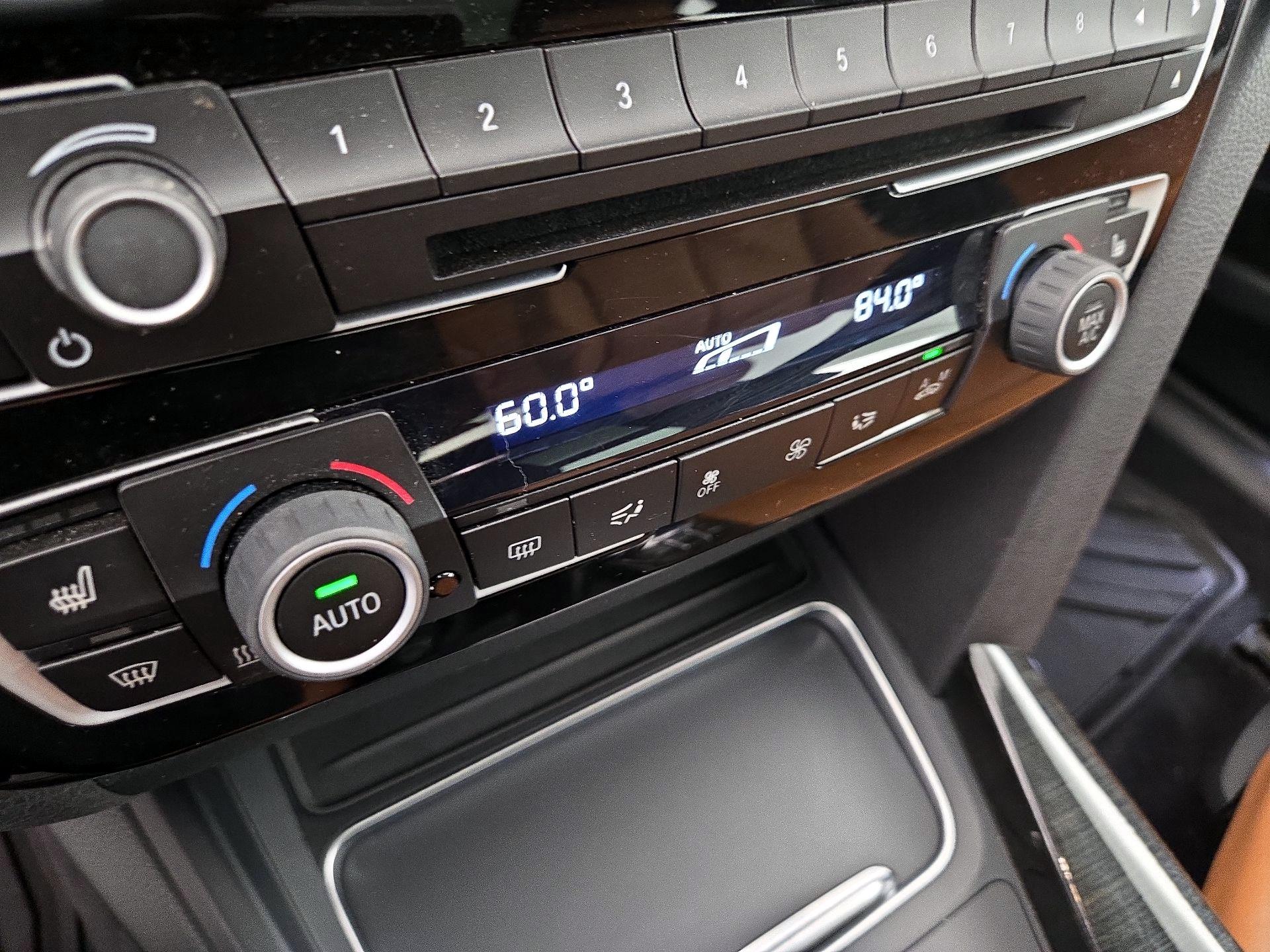 Thumbnail: 2018 BMW 3 Series - 17