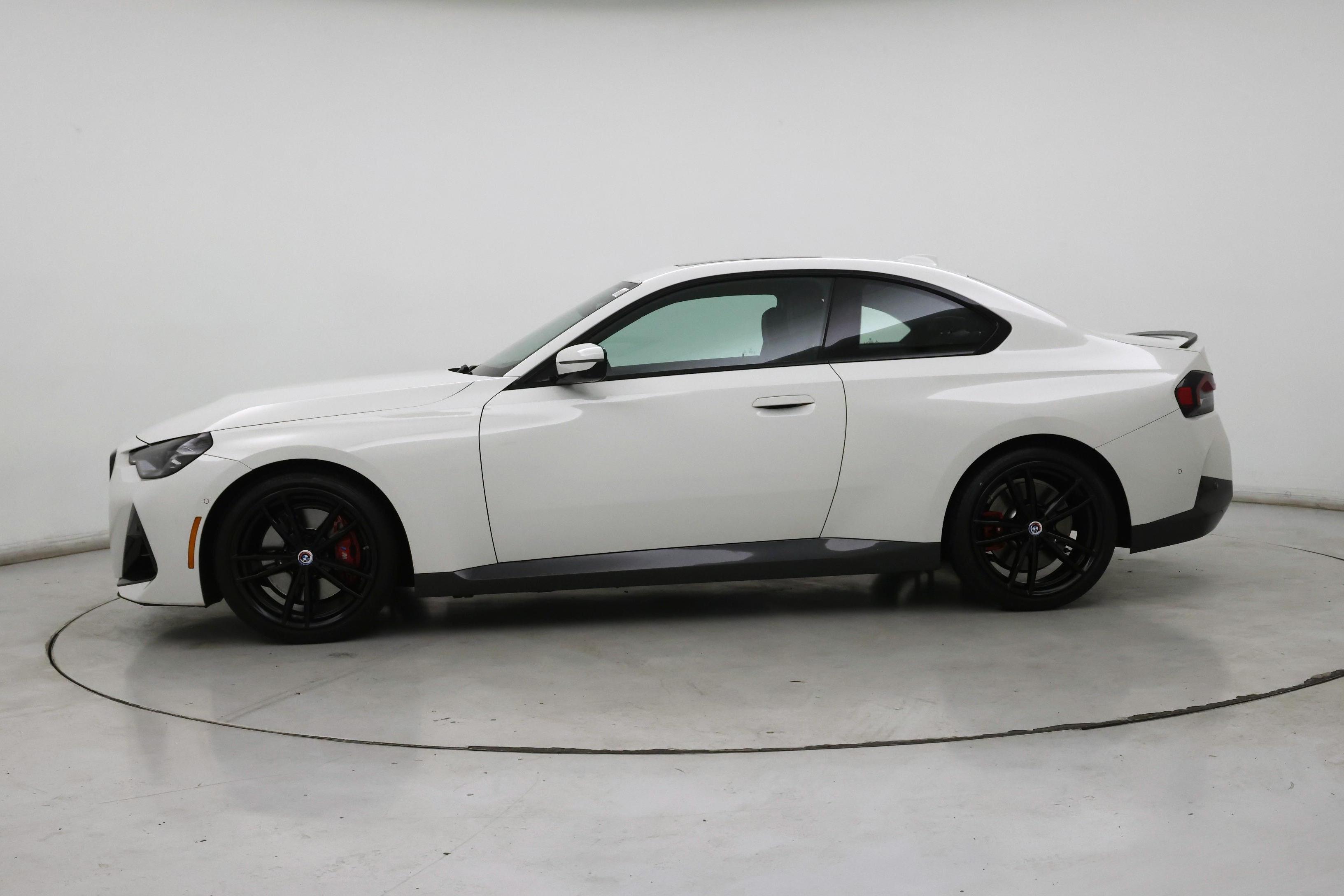 Thumbnail: 2022 BMW 2 Series - 3