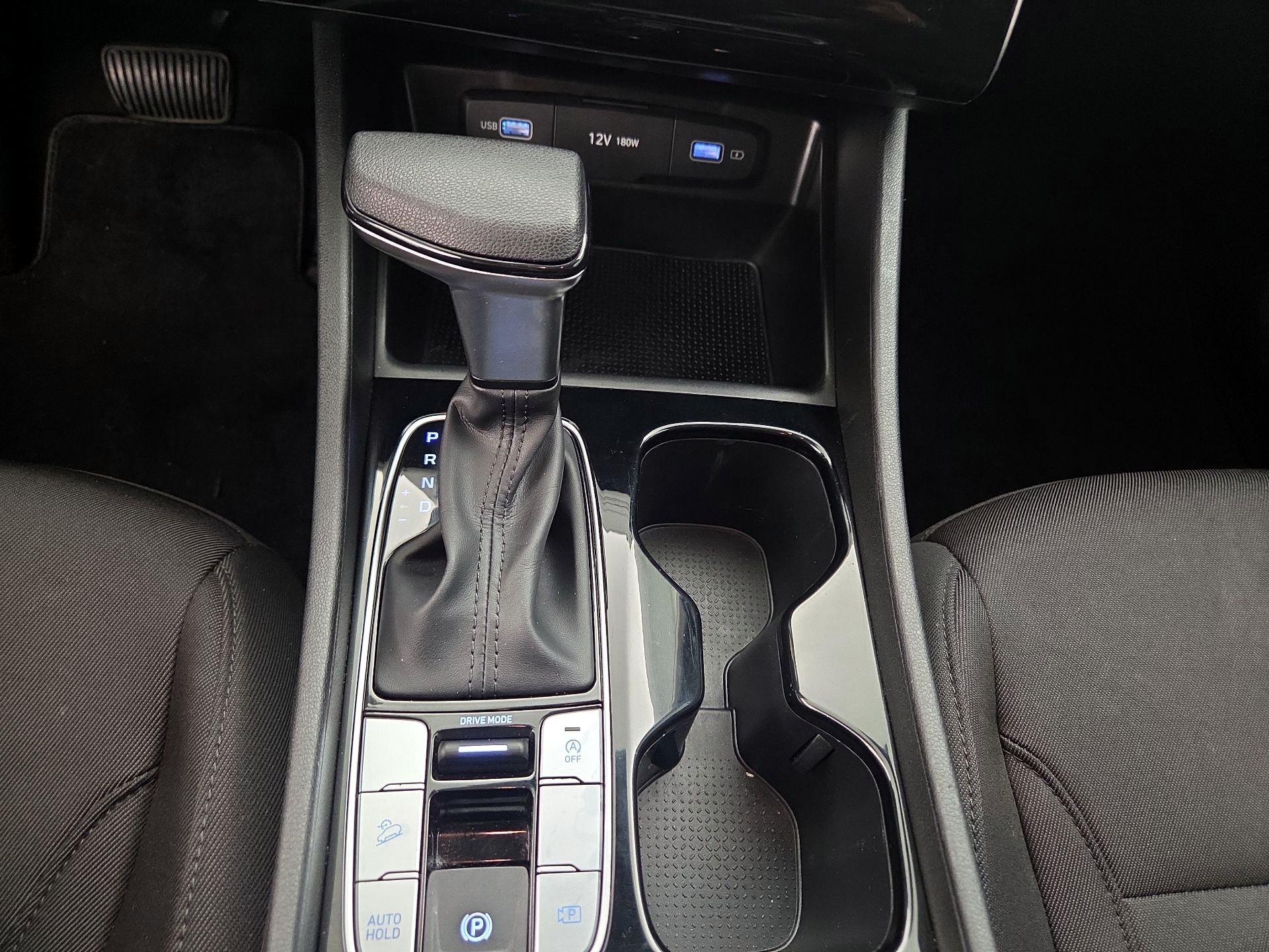 Thumbnail: 2022 Hyundai Tucson - 17