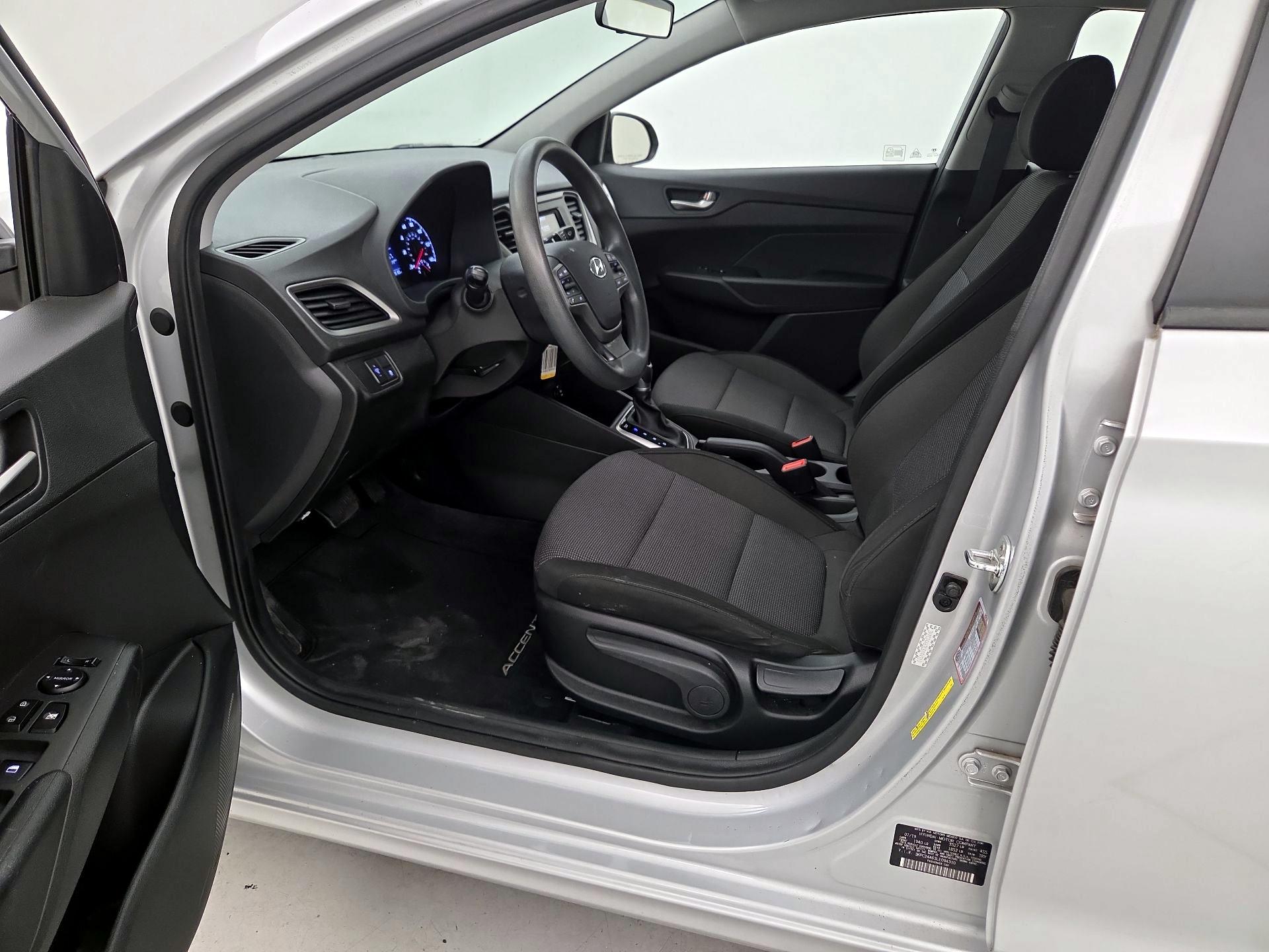 Thumbnail: 2020 Hyundai Accent - 11