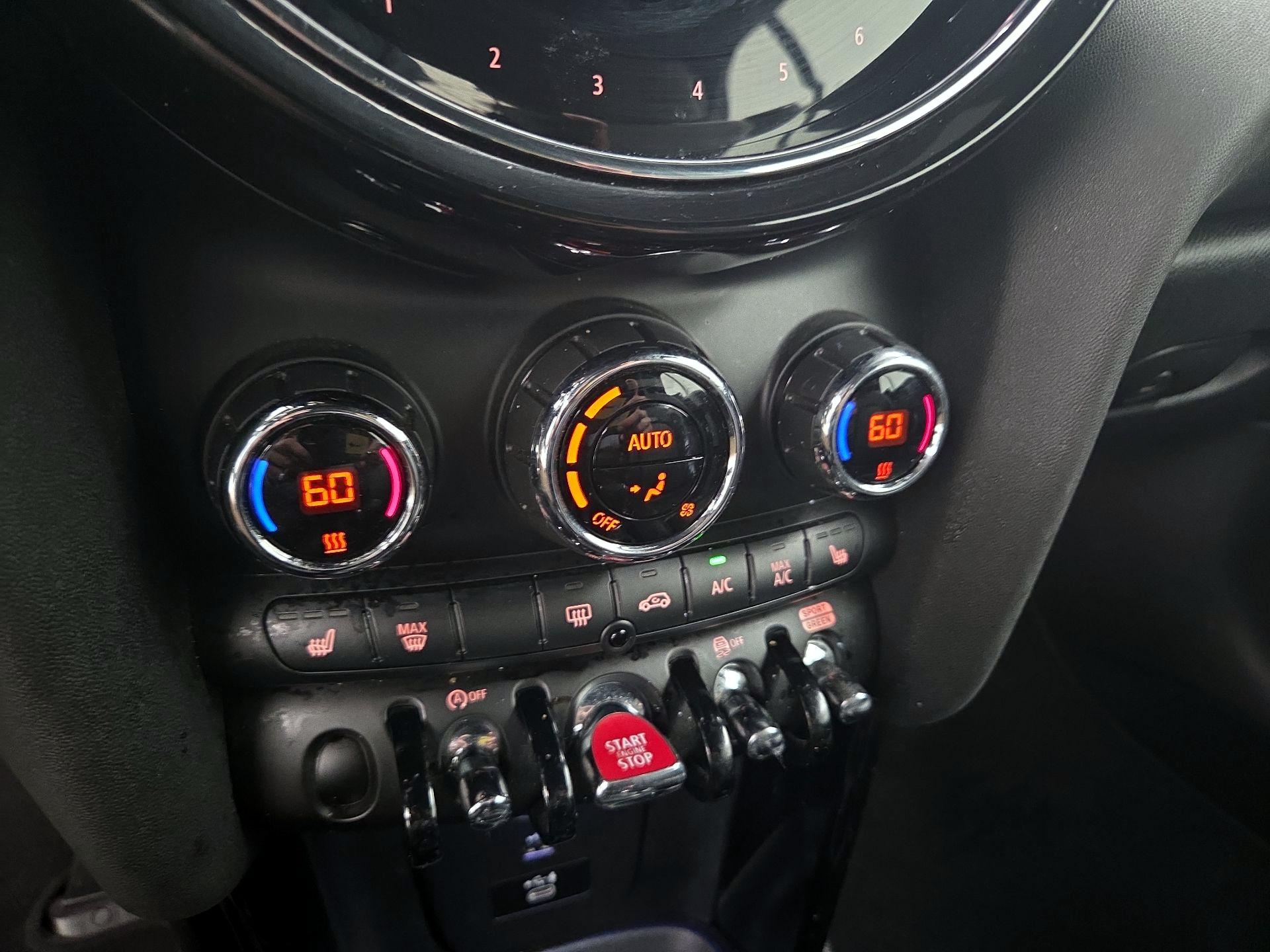 Thumbnail: 2022 MINI Cooper - 17