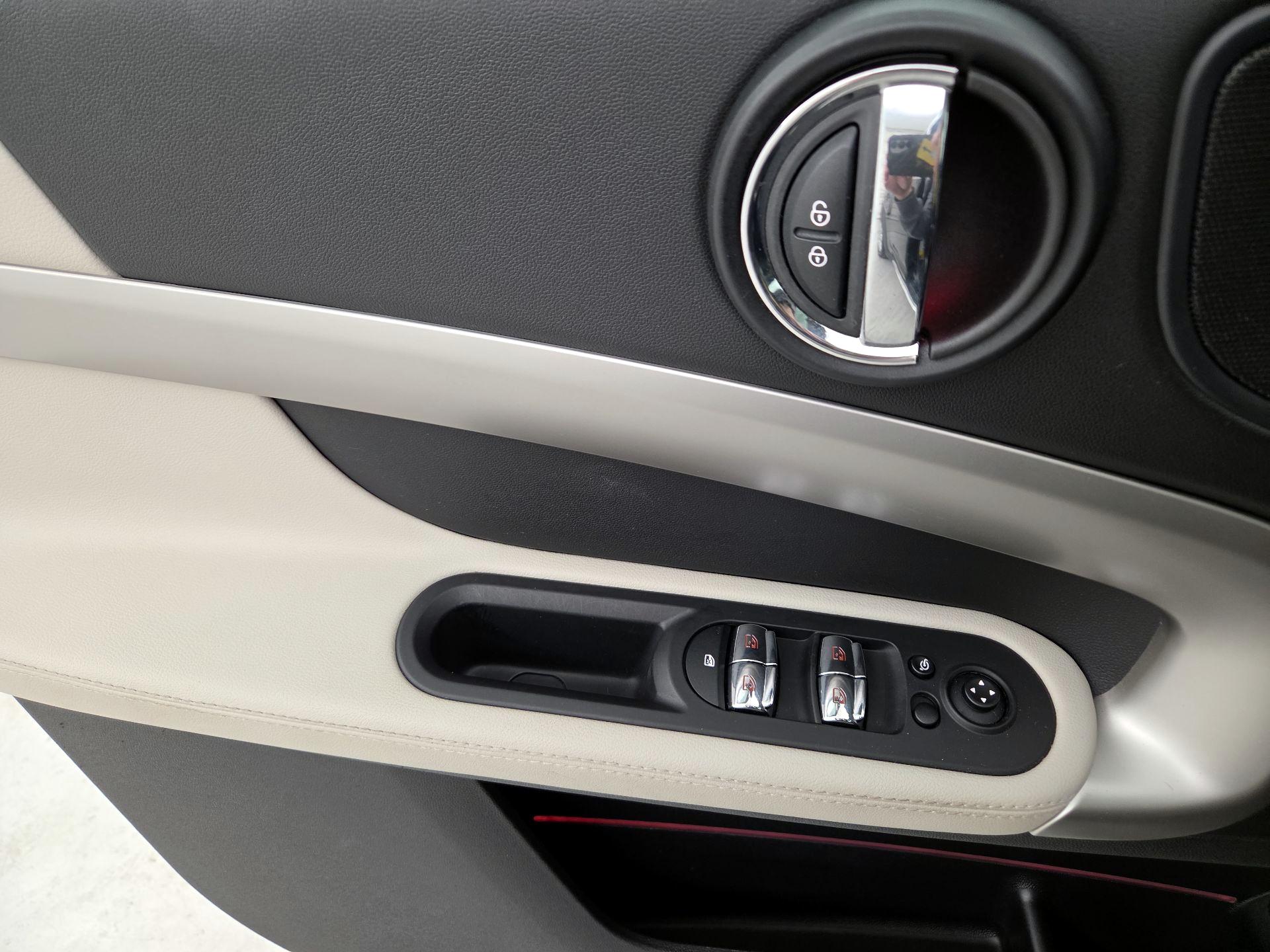 Thumbnail: 2021 MINI Cooper Countryman - 12