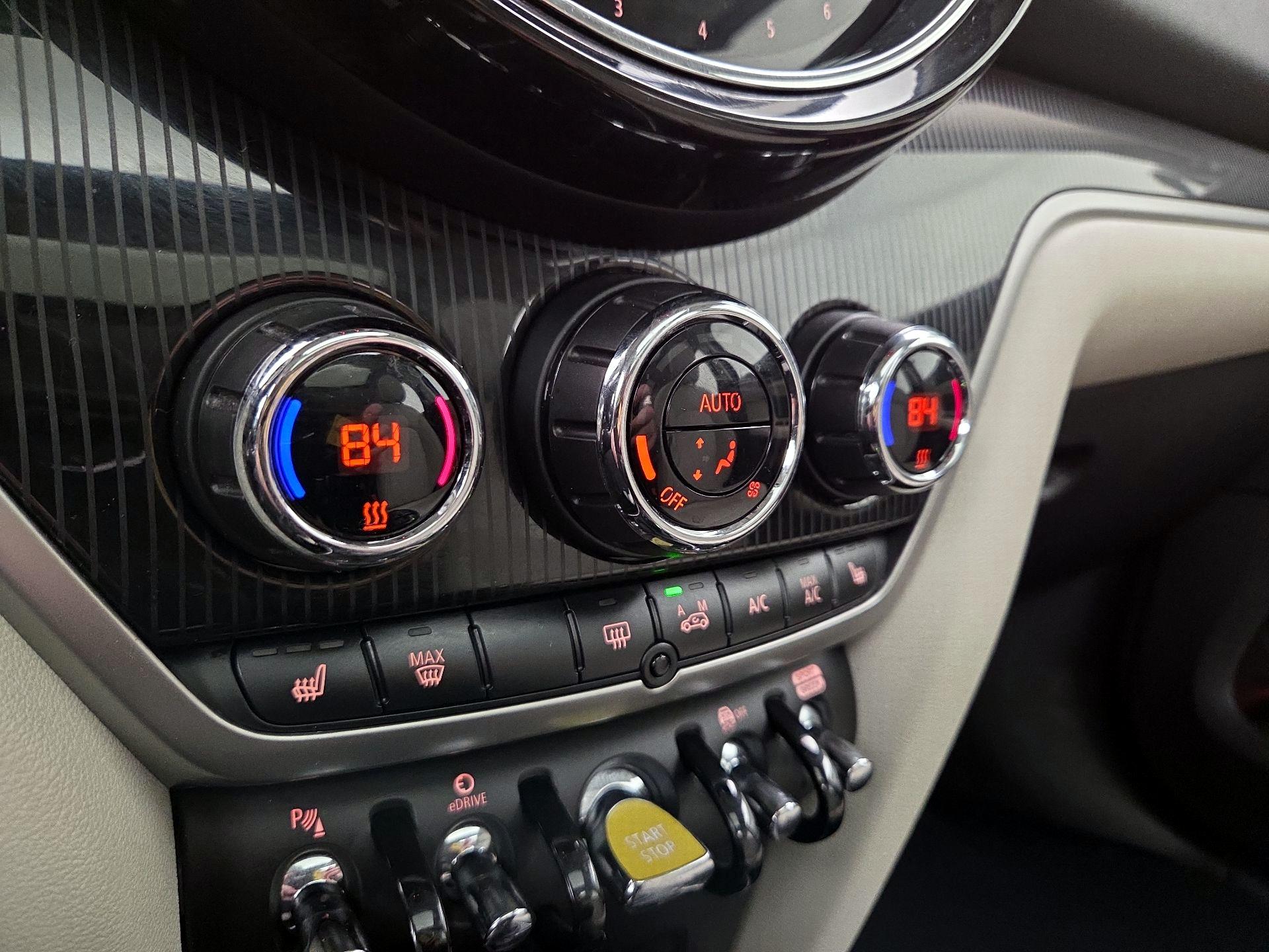 Thumbnail: 2021 MINI Cooper Countryman - 17