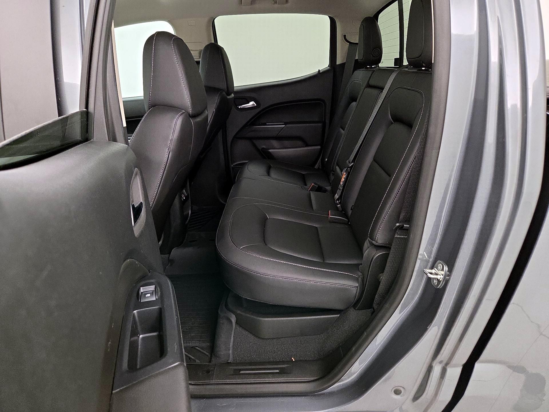 Thumbnail: 2022 Chevrolet Colorado - 20