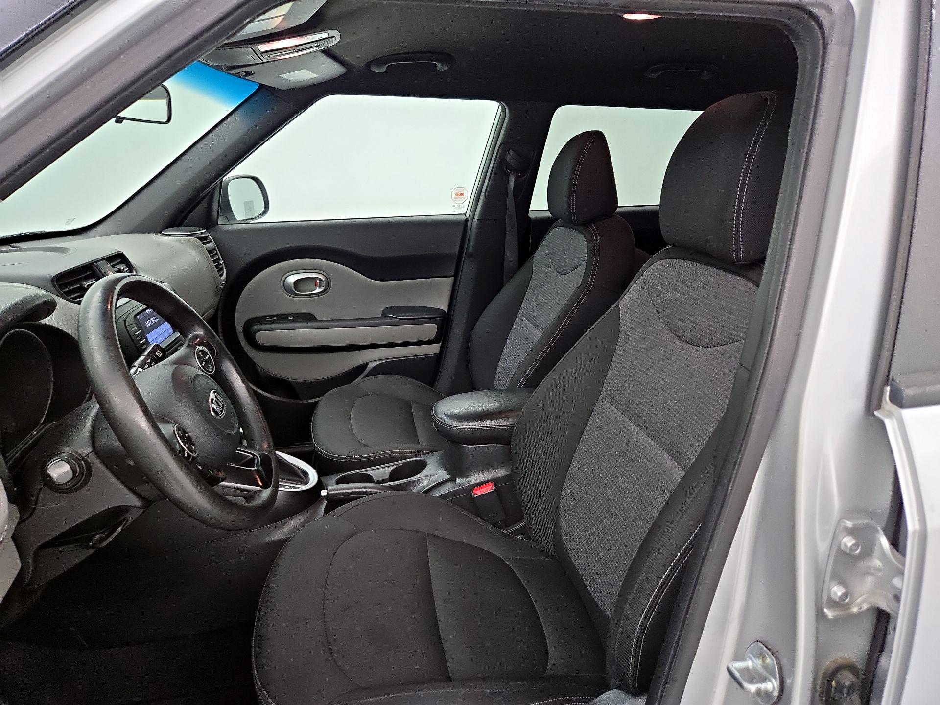 Thumbnail: 2017 Kia Soul - 11