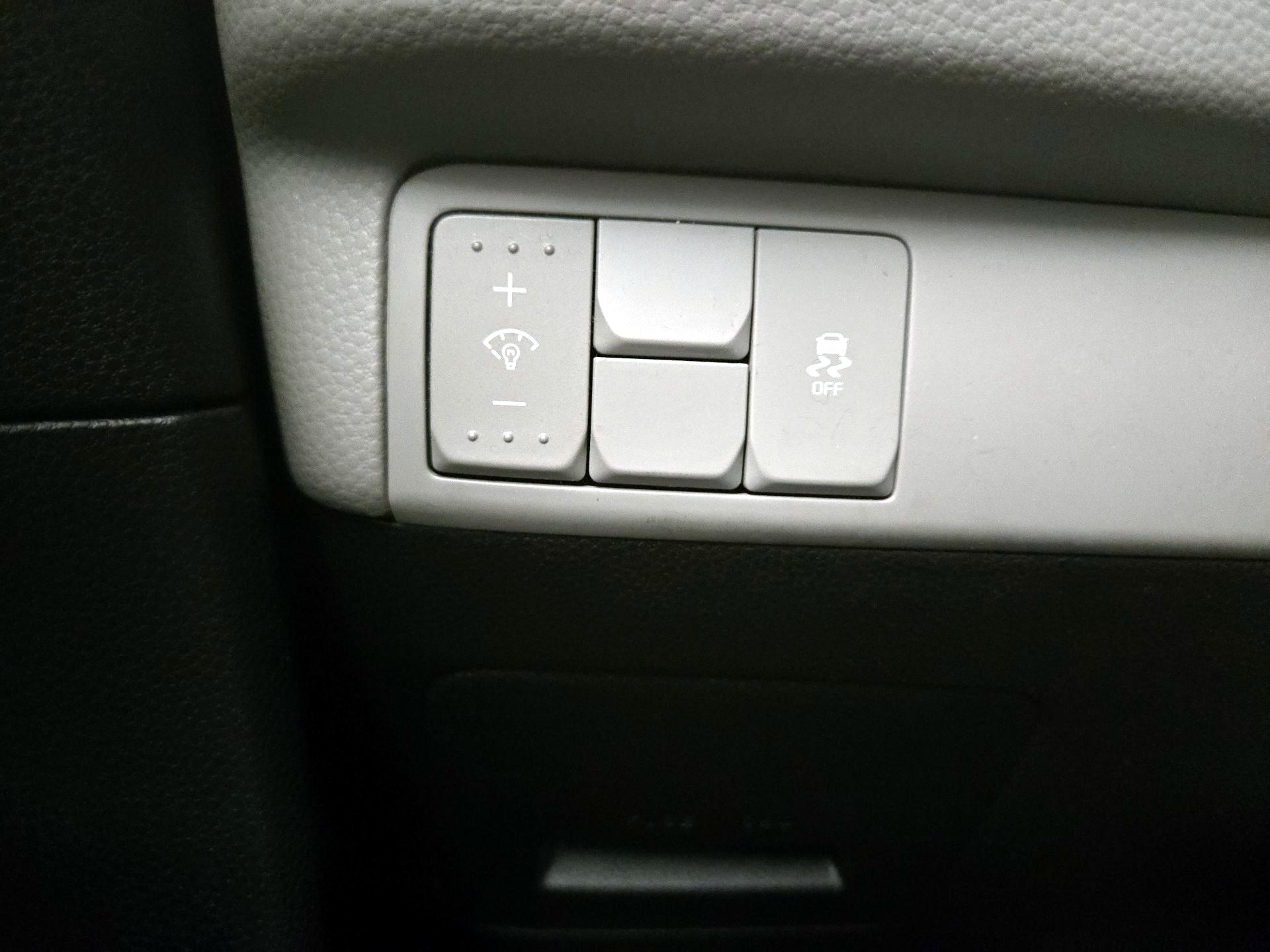 Thumbnail: 2017 Kia Soul - 13