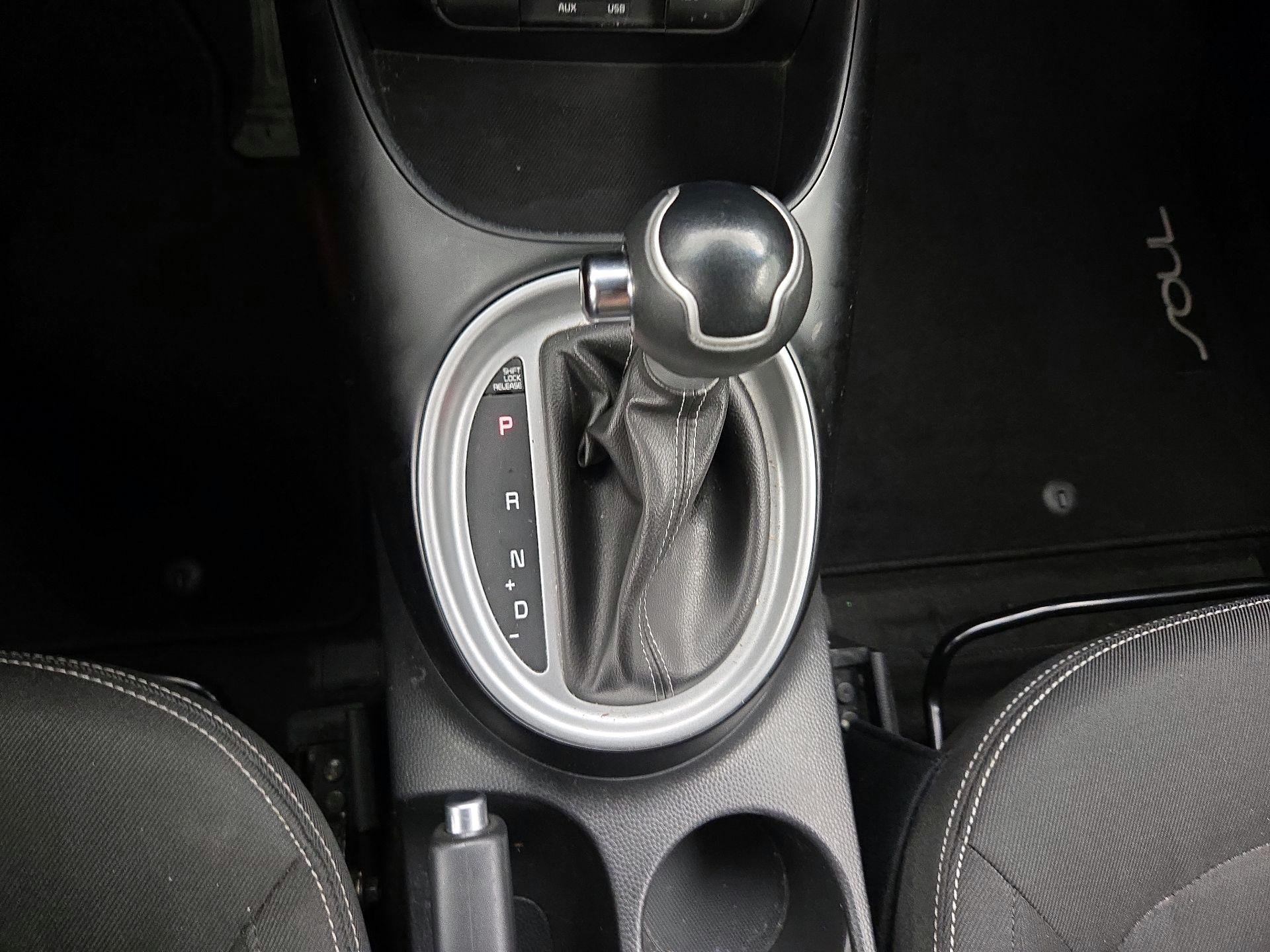 Thumbnail: 2017 Kia Soul - 17