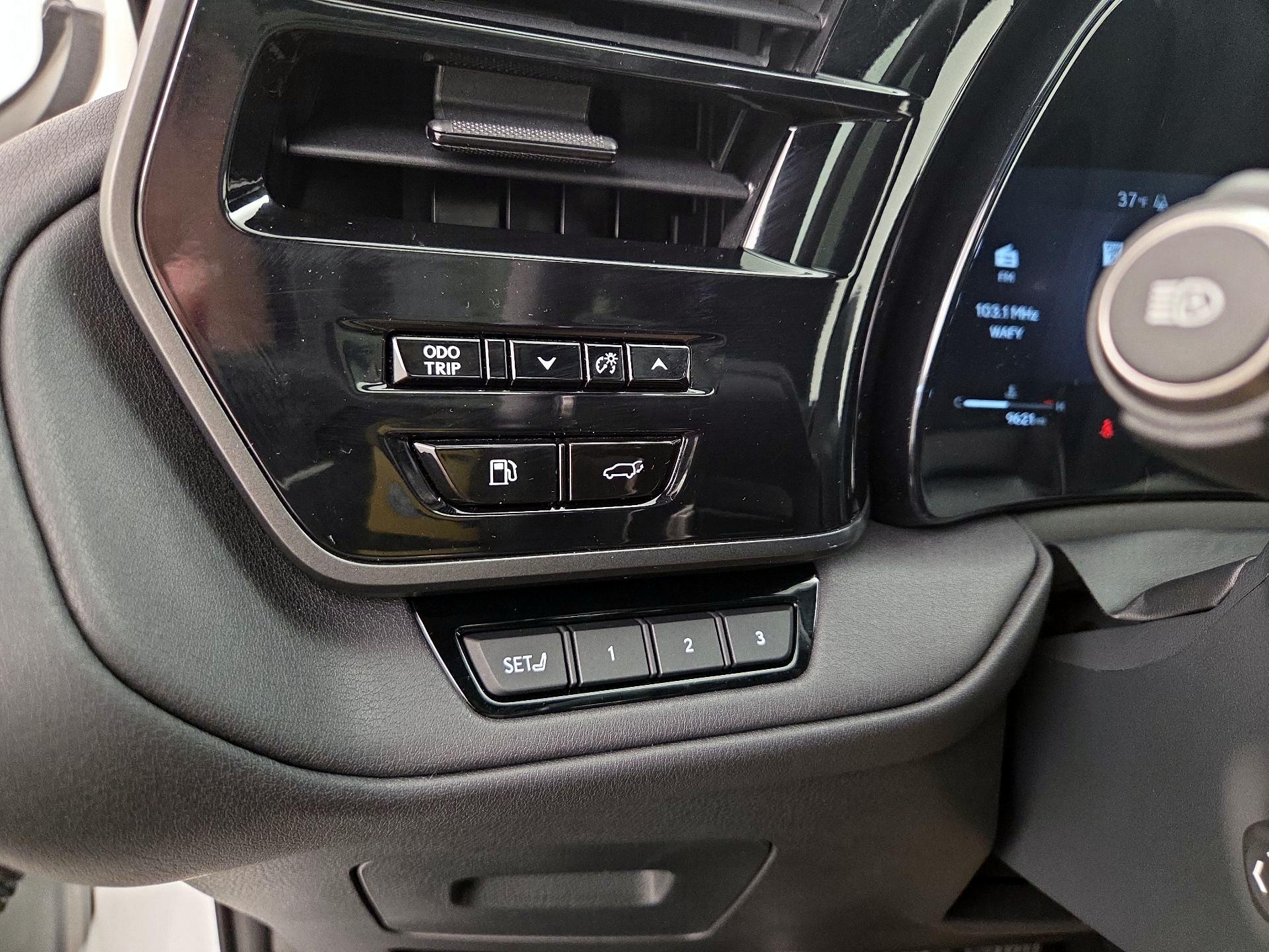 Thumbnail: 2025 Lexus TX - 13