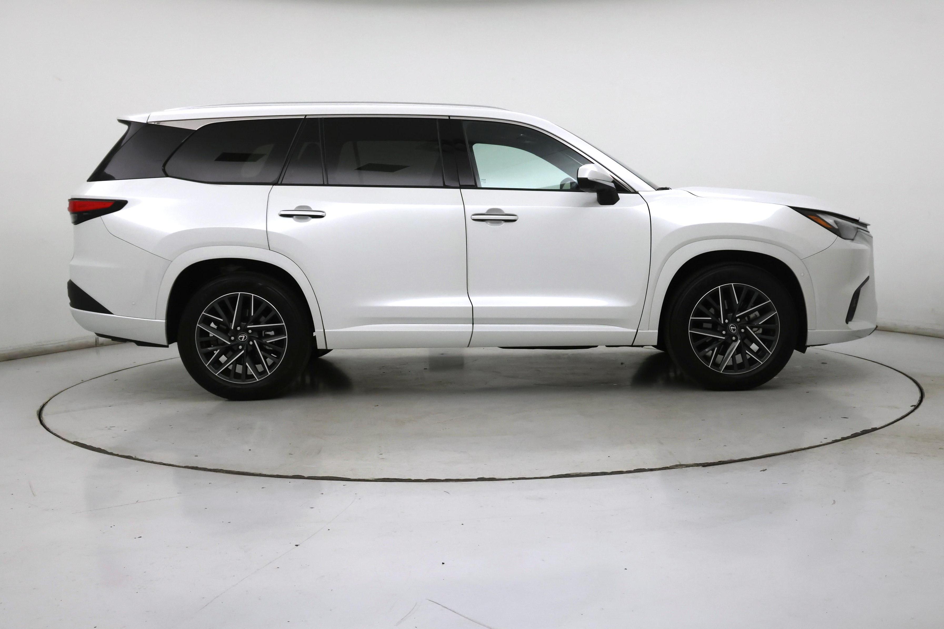 Thumbnail: 2025 Lexus TX - 7