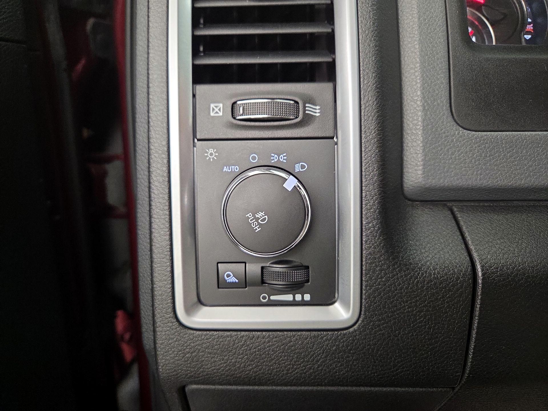 Thumbnail: 2017 RAM 1500 - 13