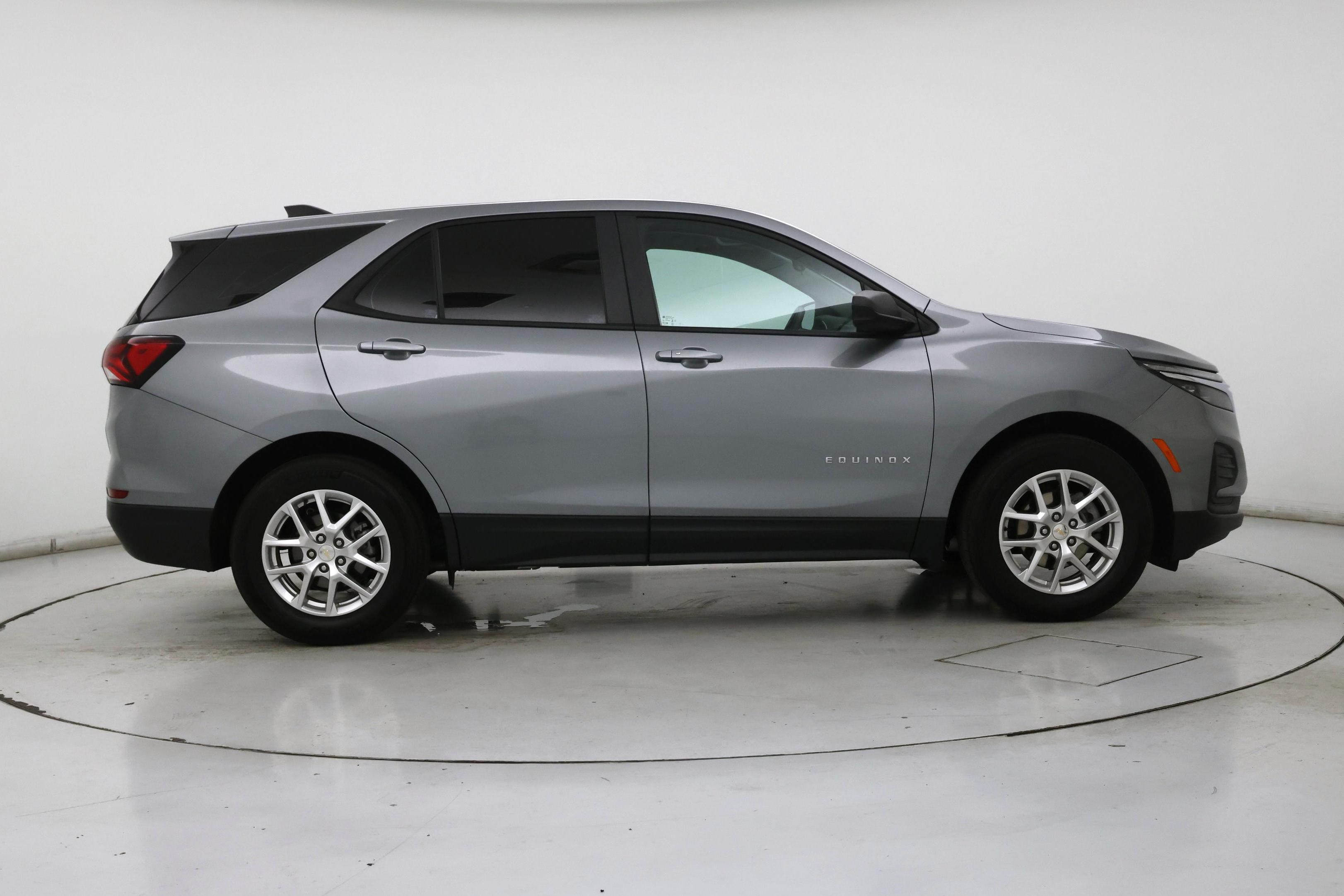 Thumbnail: 2024 Chevrolet Equinox - 7