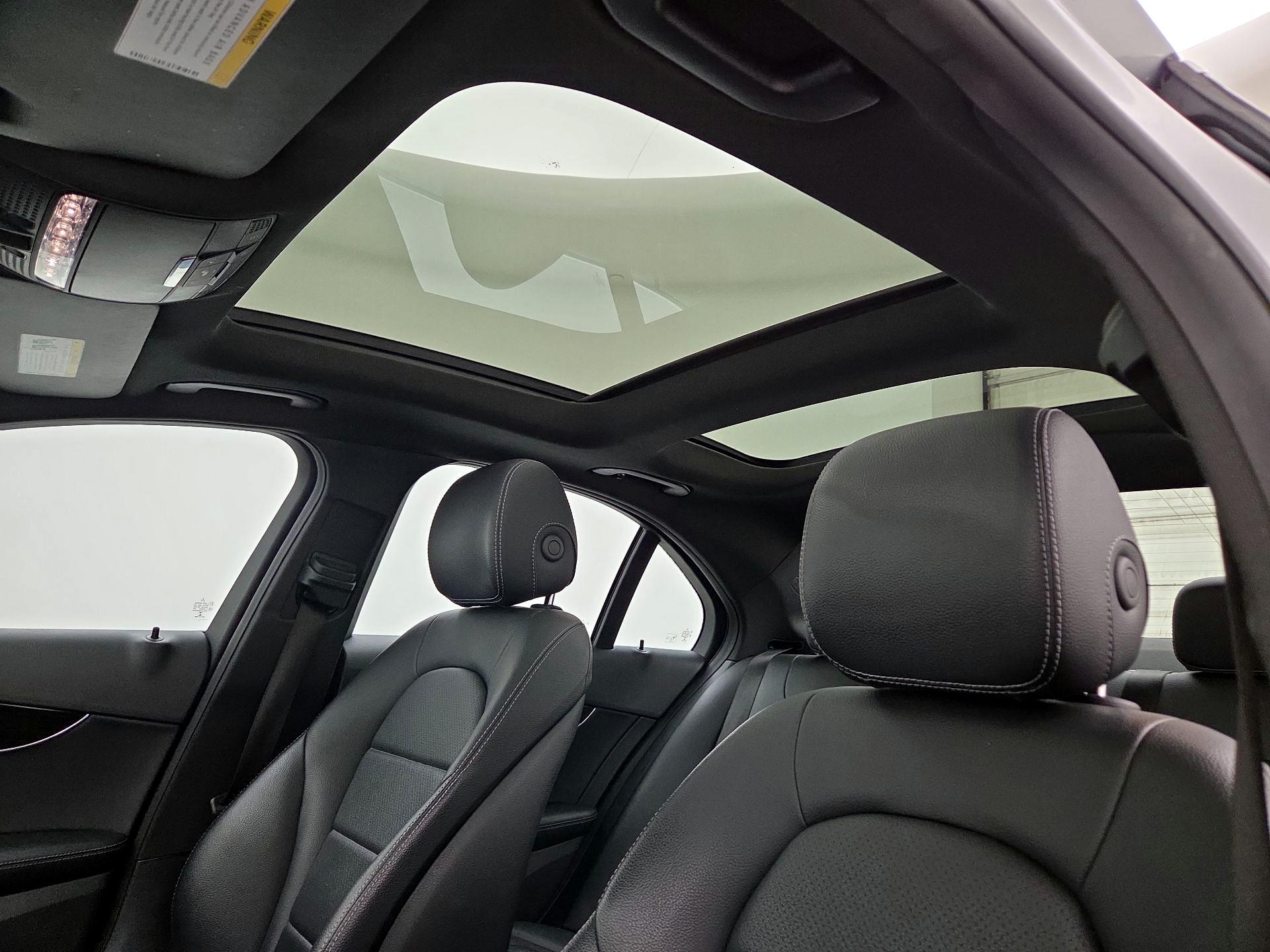 Thumbnail: 2018 Mercedes-Benz C-Class - 20