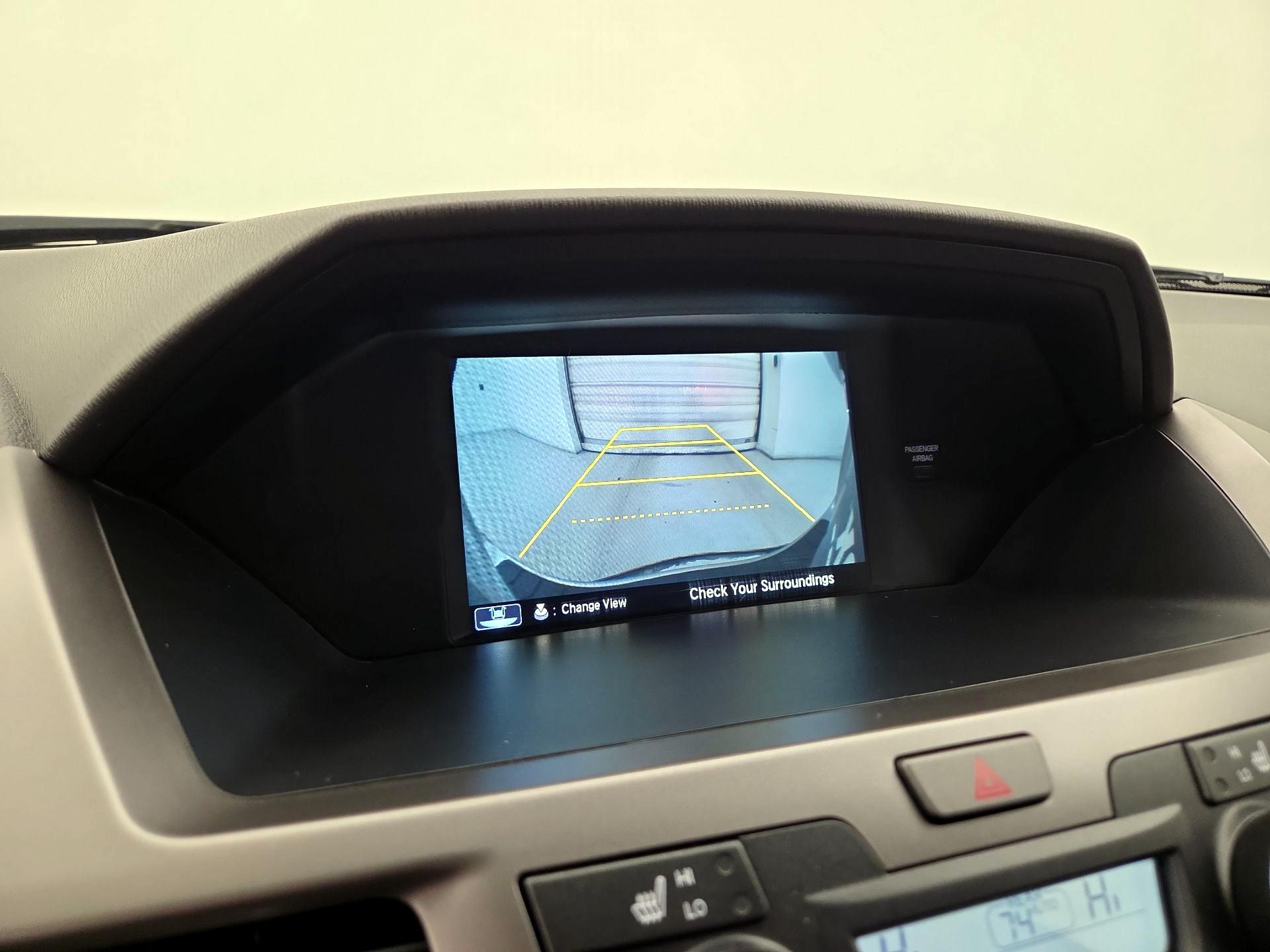 Thumbnail: 2016 Honda Odyssey - 15