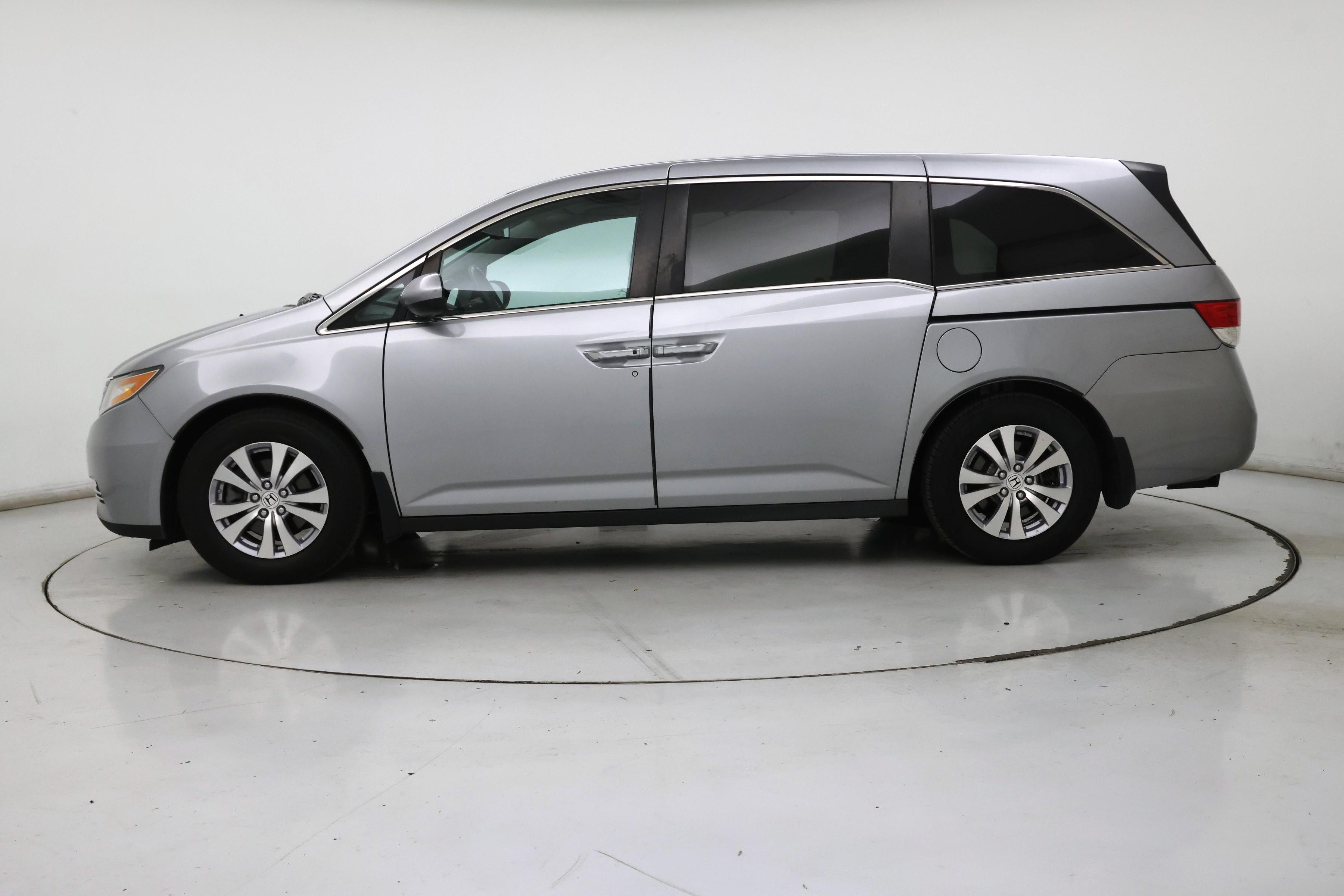 Thumbnail: 2016 Honda Odyssey - 3