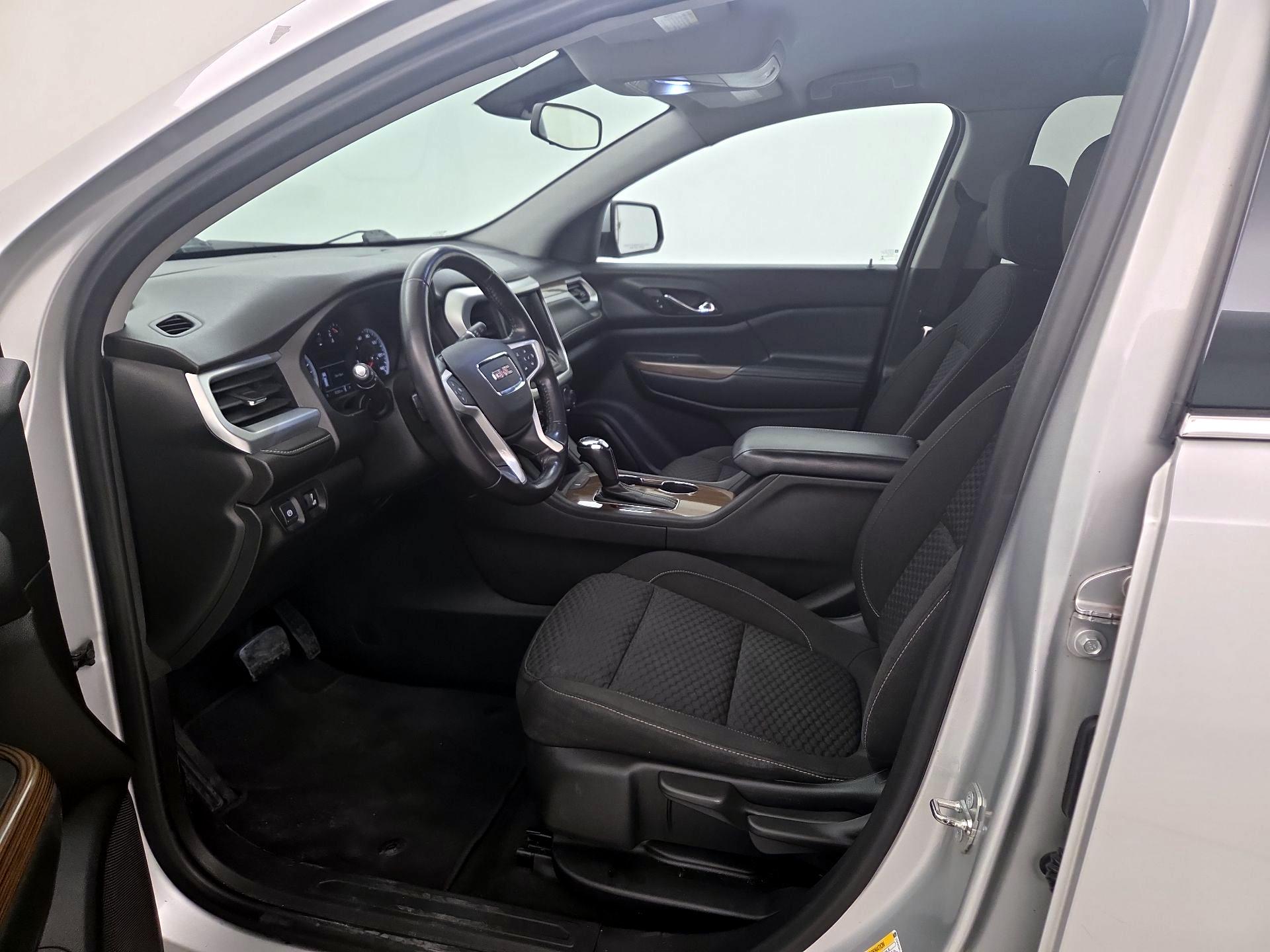 Thumbnail: 2018 GMC Acadia - 11