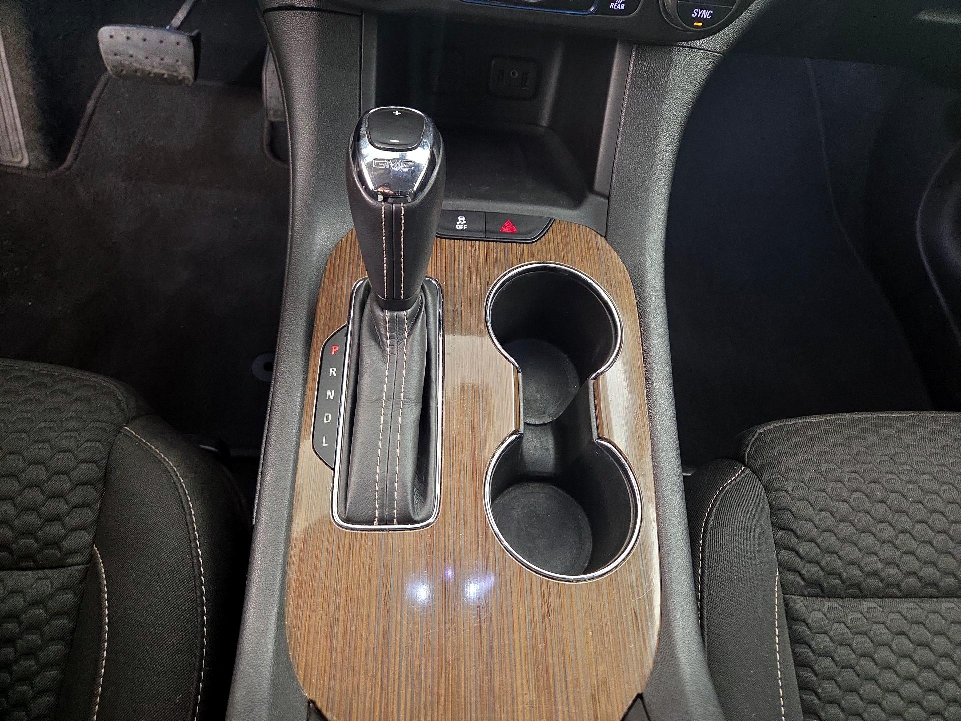 Thumbnail: 2018 GMC Acadia - 17