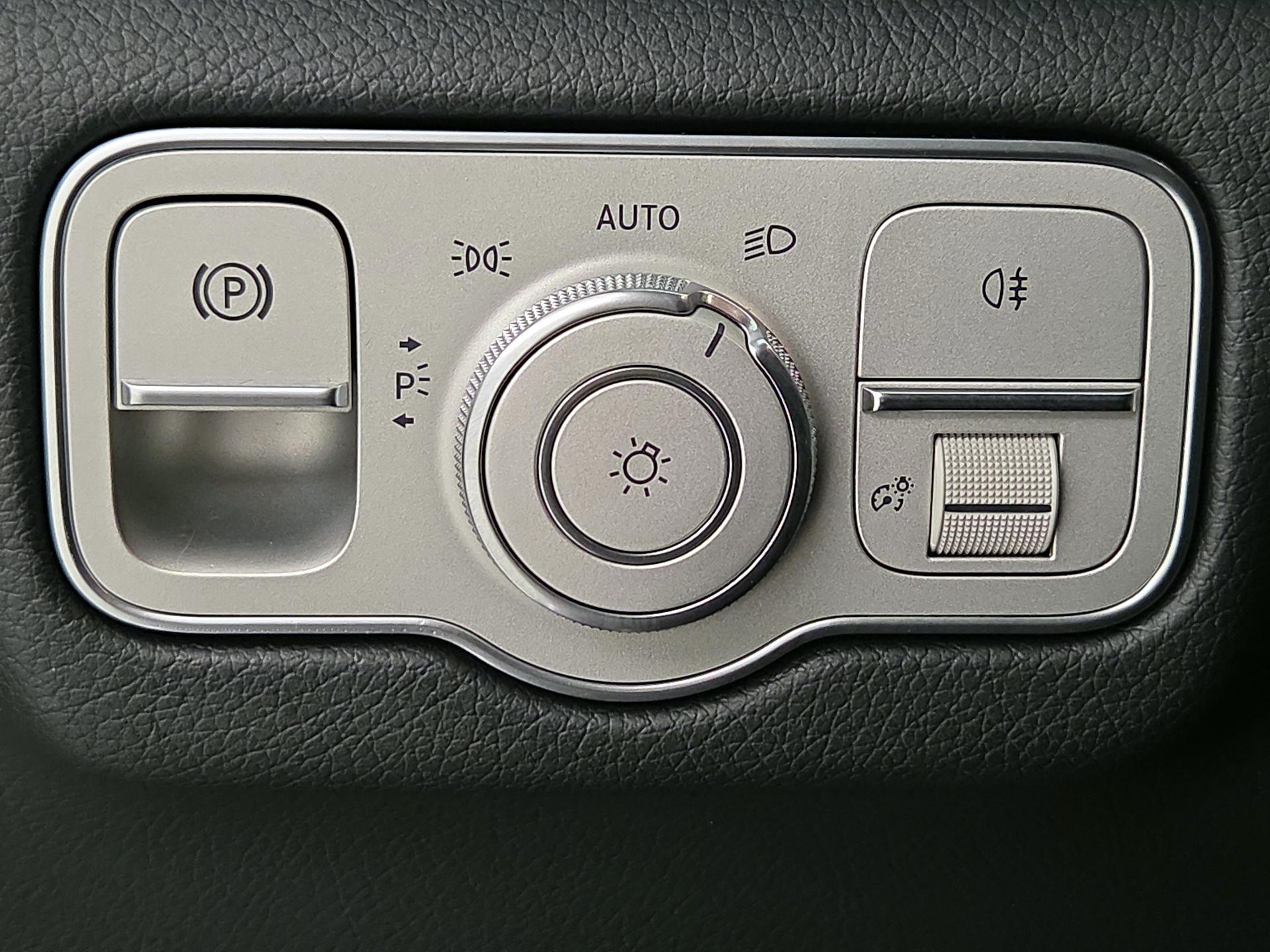 Thumbnail: 2022 Mercedes-Benz GLE - 13