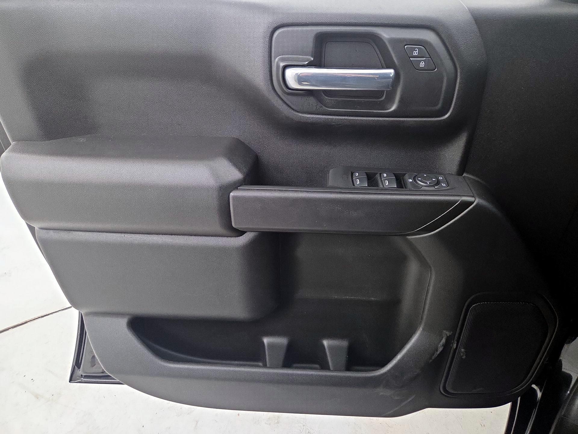 Thumbnail: 2023 Chevrolet Silverado 1500 - 12