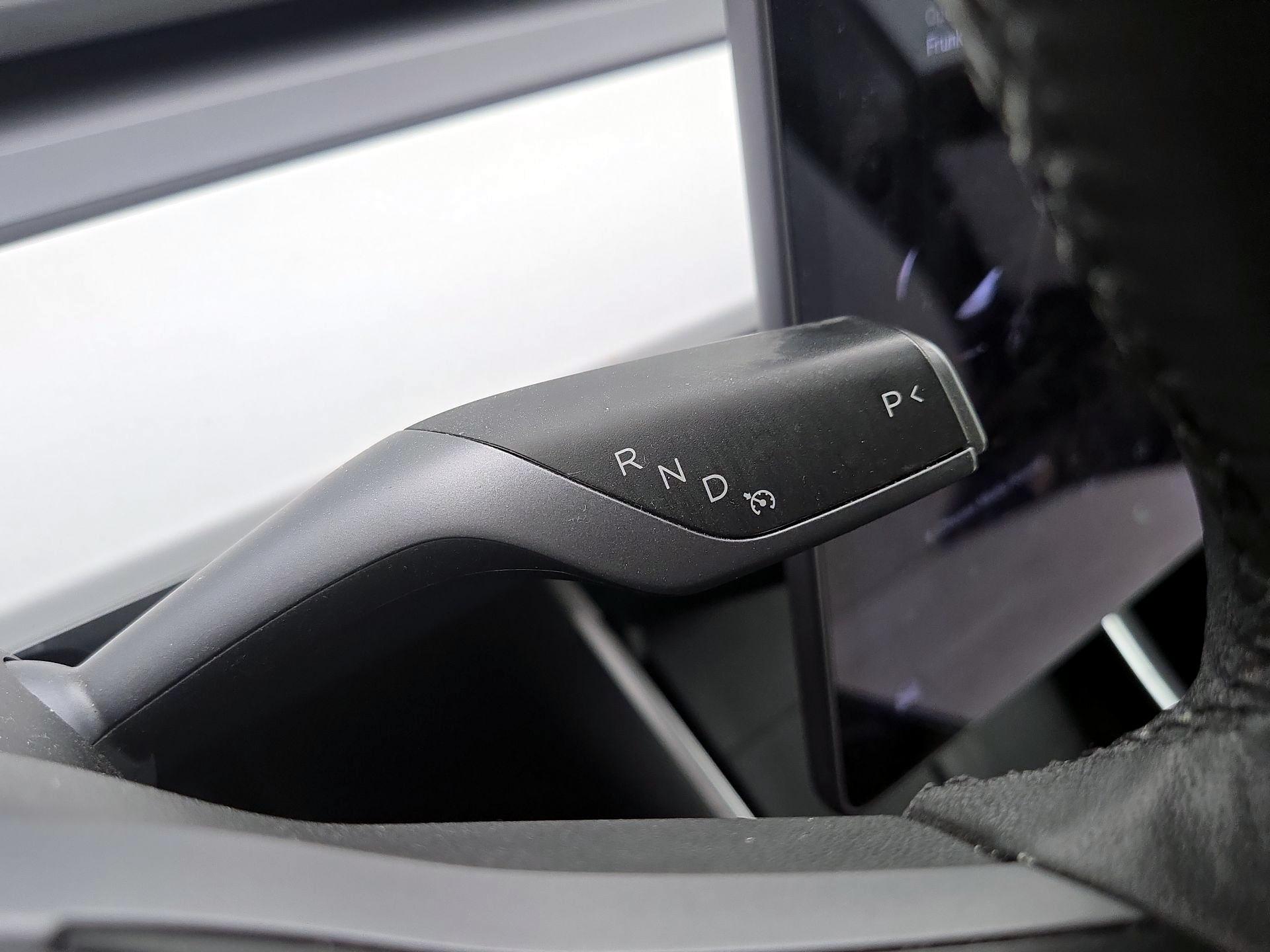 Thumbnail: 2021 Tesla Model Y - 17