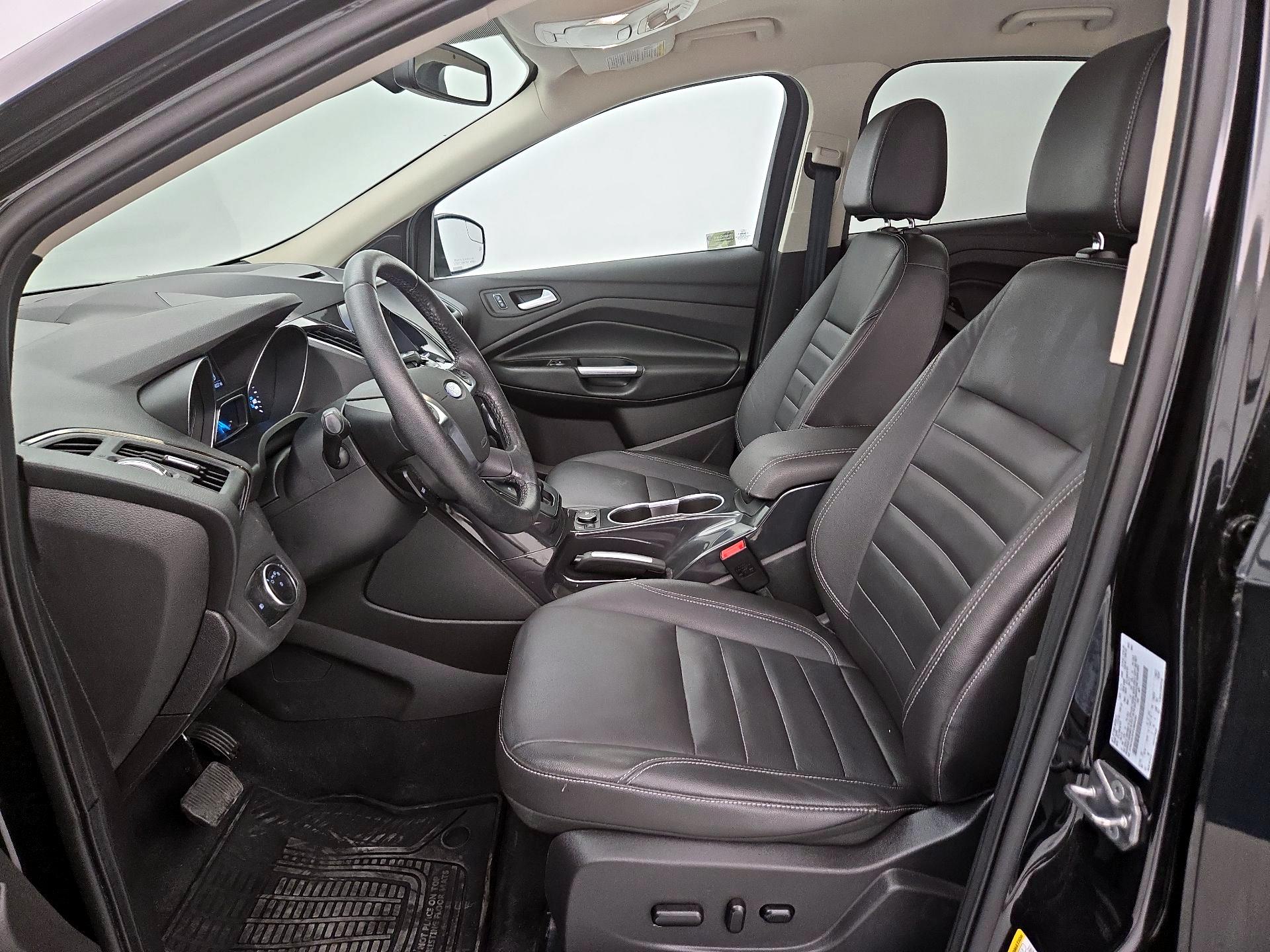 Thumbnail: 2015 Ford Escape - 11