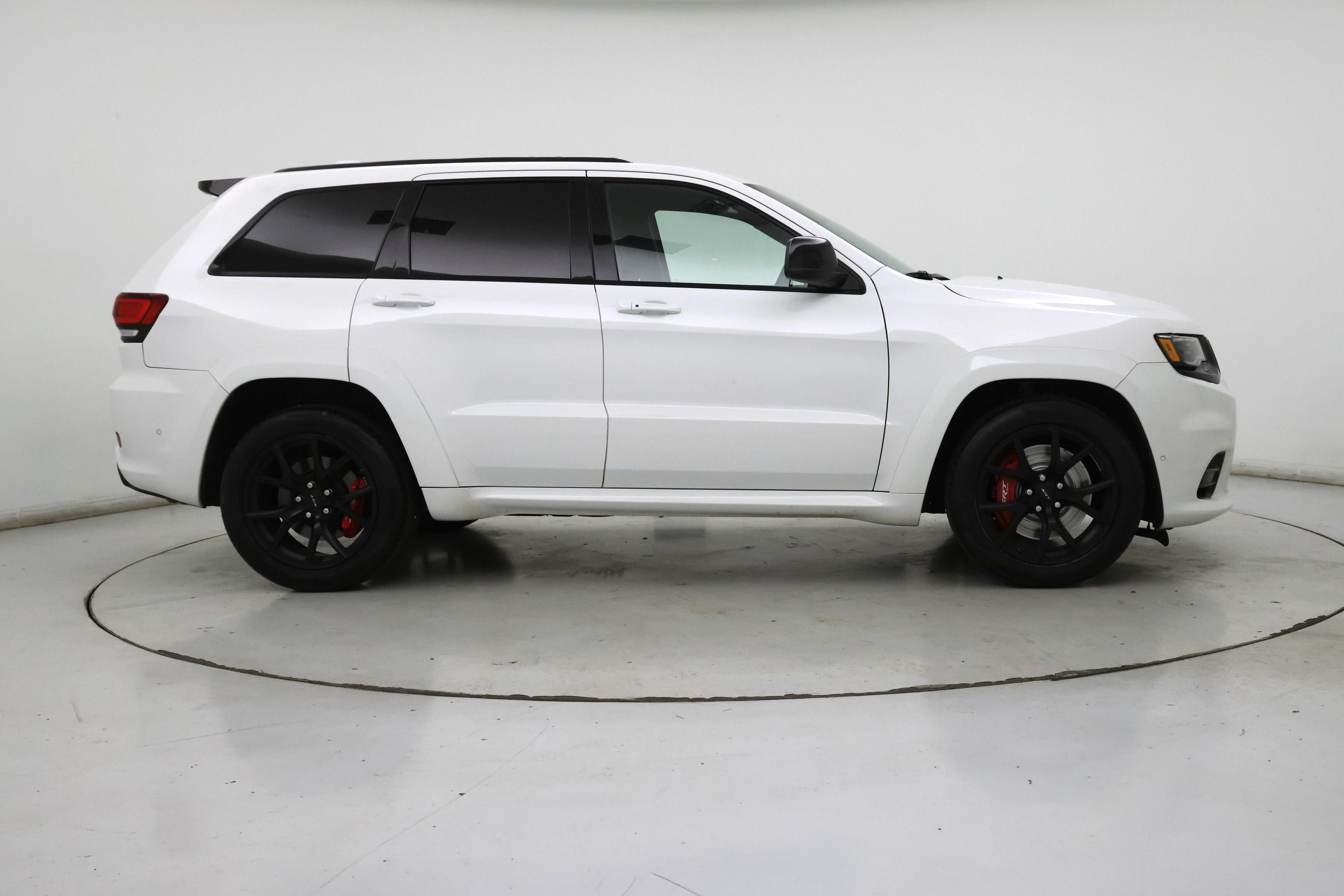 Thumbnail: 2021 Jeep Grand Cherokee - 7