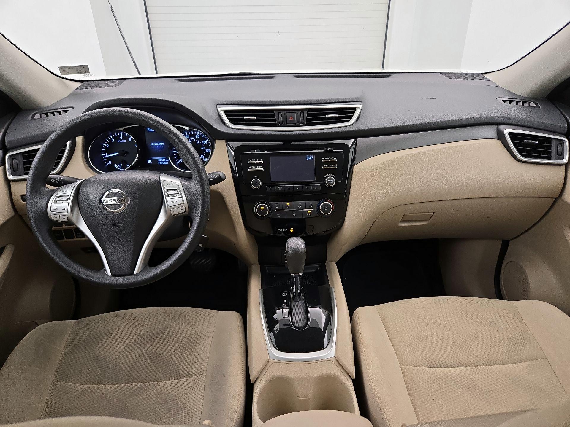 Thumbnail: 2016 Nissan Rogue - 9